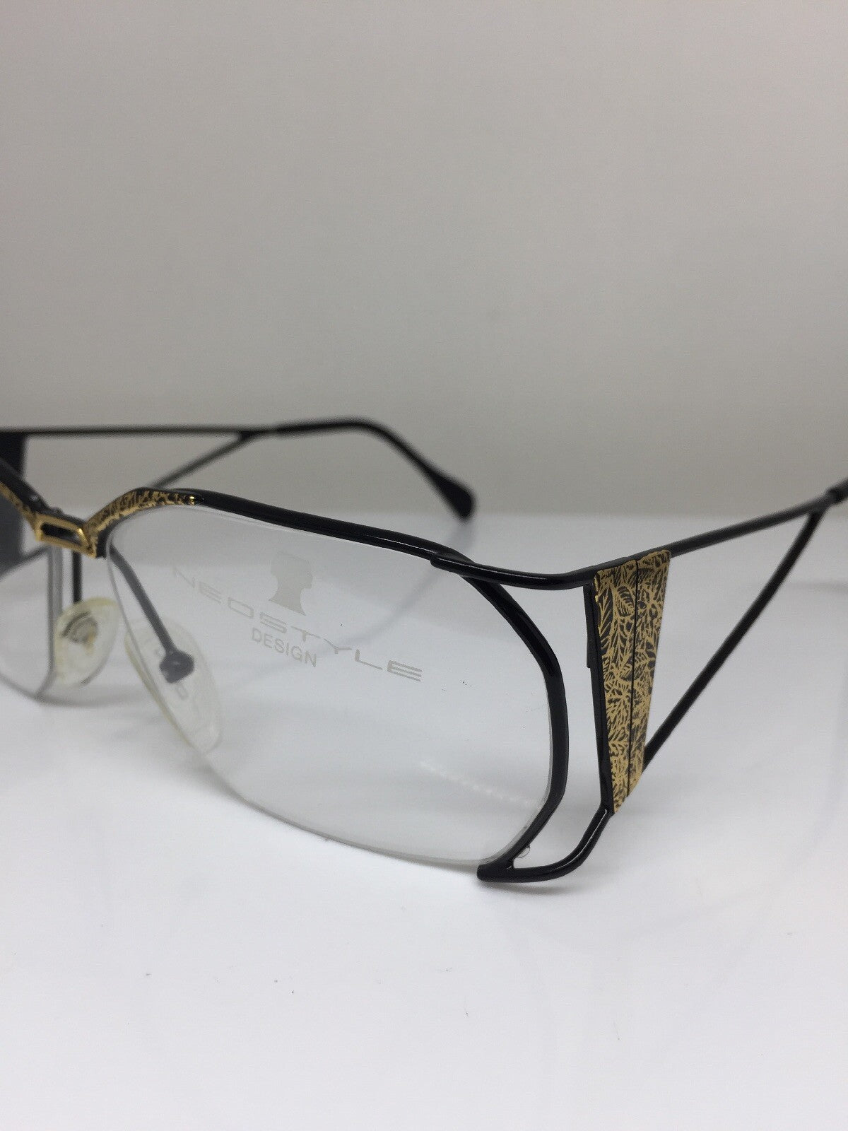 Vintage Neostyle JET 209 Gold Sunglasses - Super Vision Optical