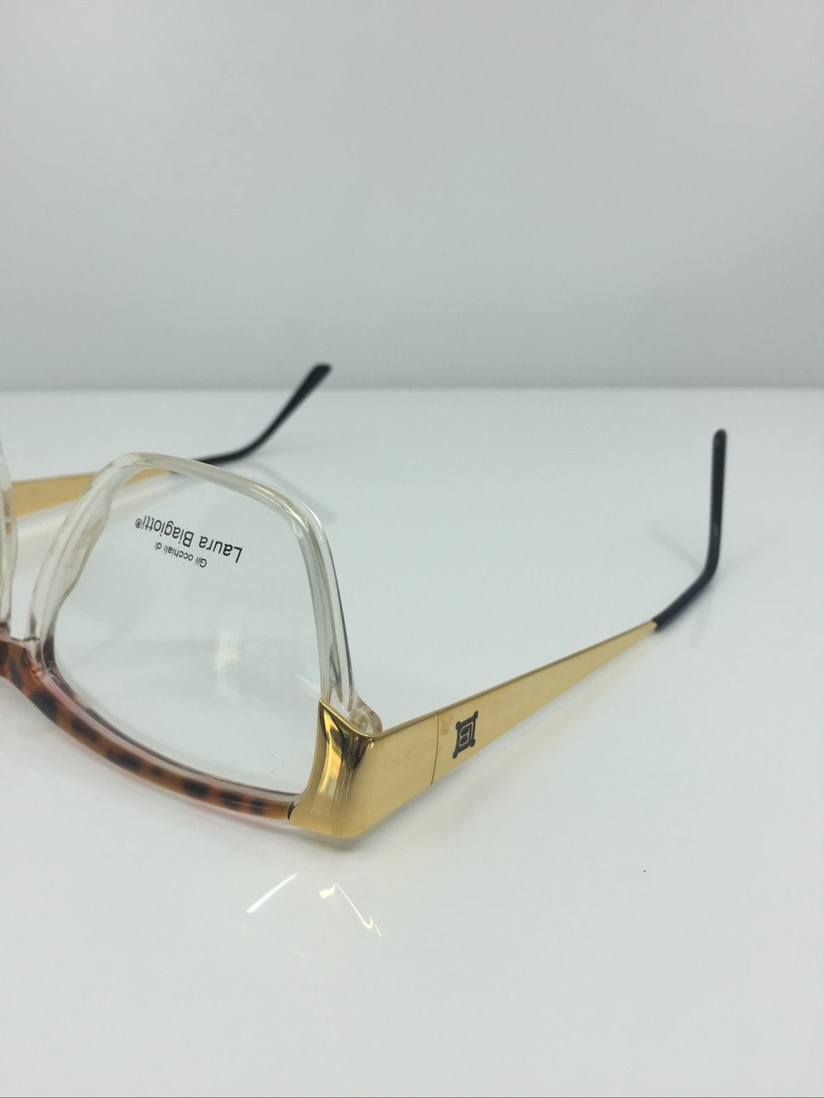 Vintage Laura Biagiotti V 95 Tortoise Sunglasses - Super Vision Optical