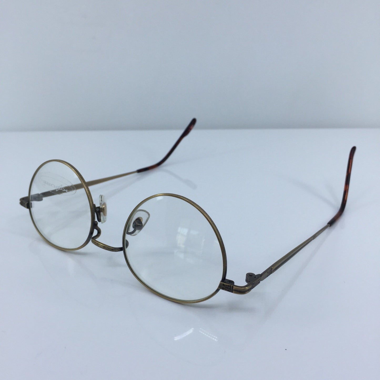 Vintage Koure KR 8150 Gold Eyeglasses - Super Vision Optical