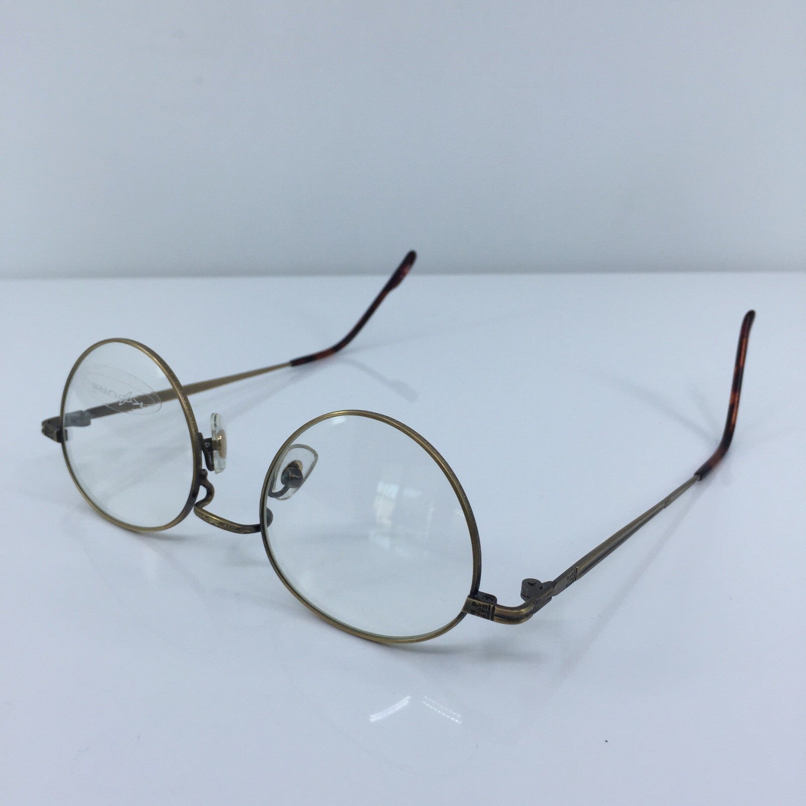 Vintage Koure KR 8150 Gold Eyeglasses - Super Vision Optical