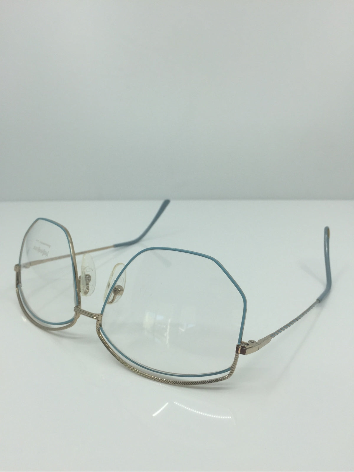 Vintage Saint Laurent YSL 410 Gold Sunglasses - Super Vision Optical