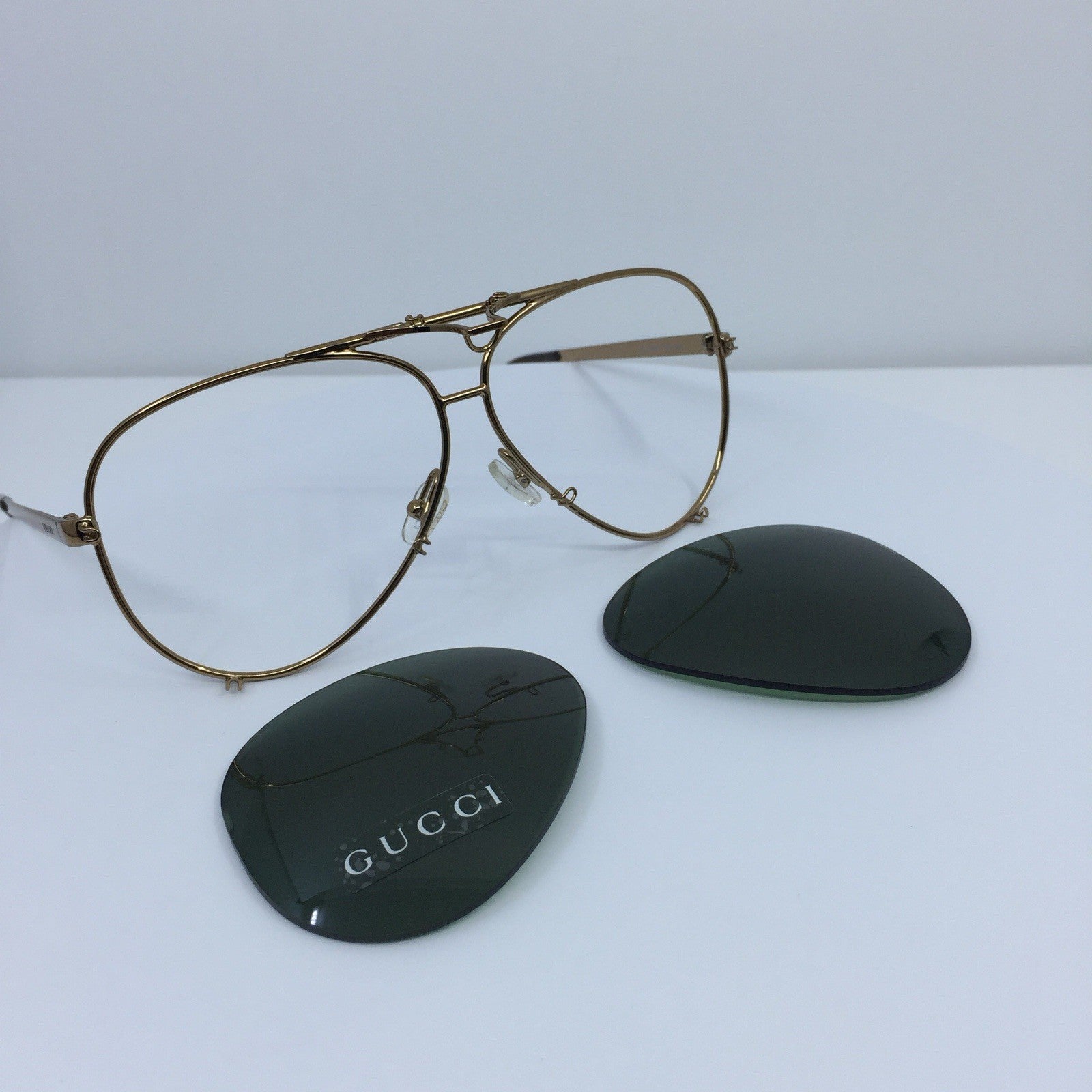 Vintage Gucci GG 1687/S Gold Sunglasses - Super Vision Optical