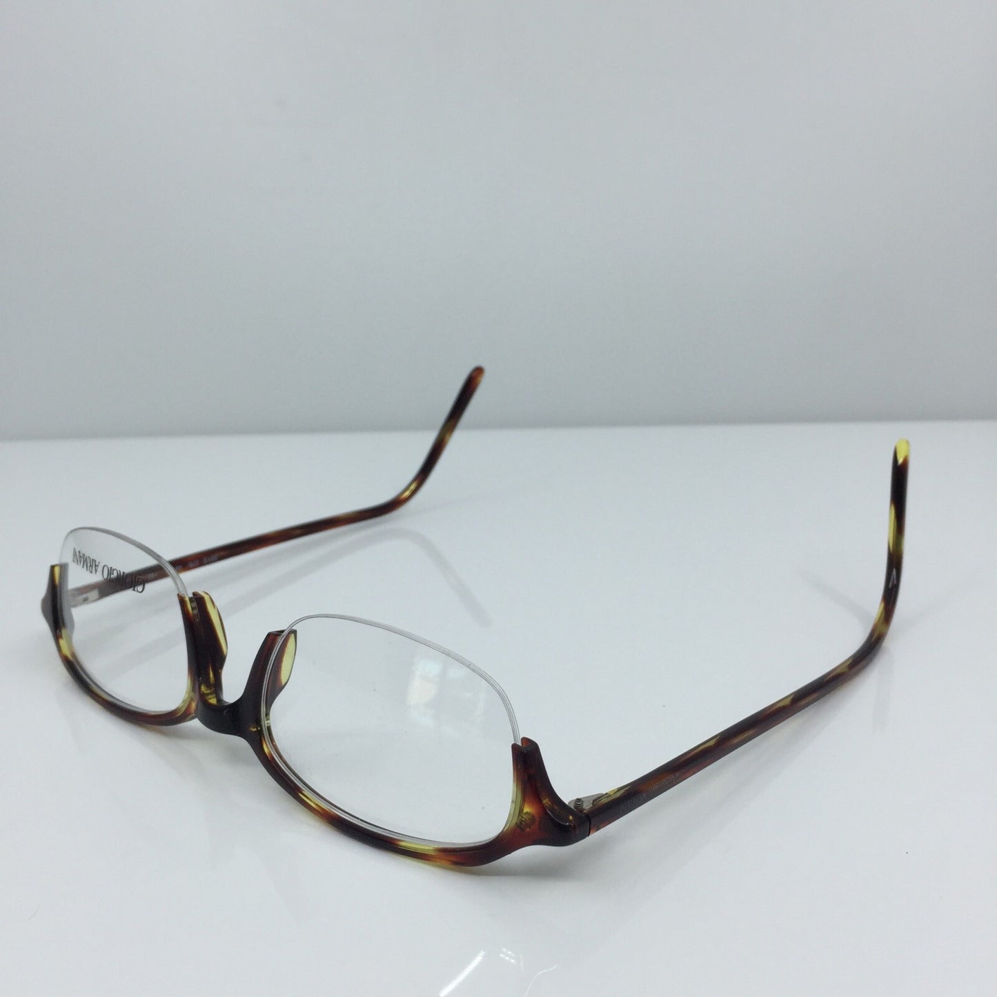 Vintage Giorgio Armani GA 2013 Tortoise Eyeglasses - Super Vision Optical