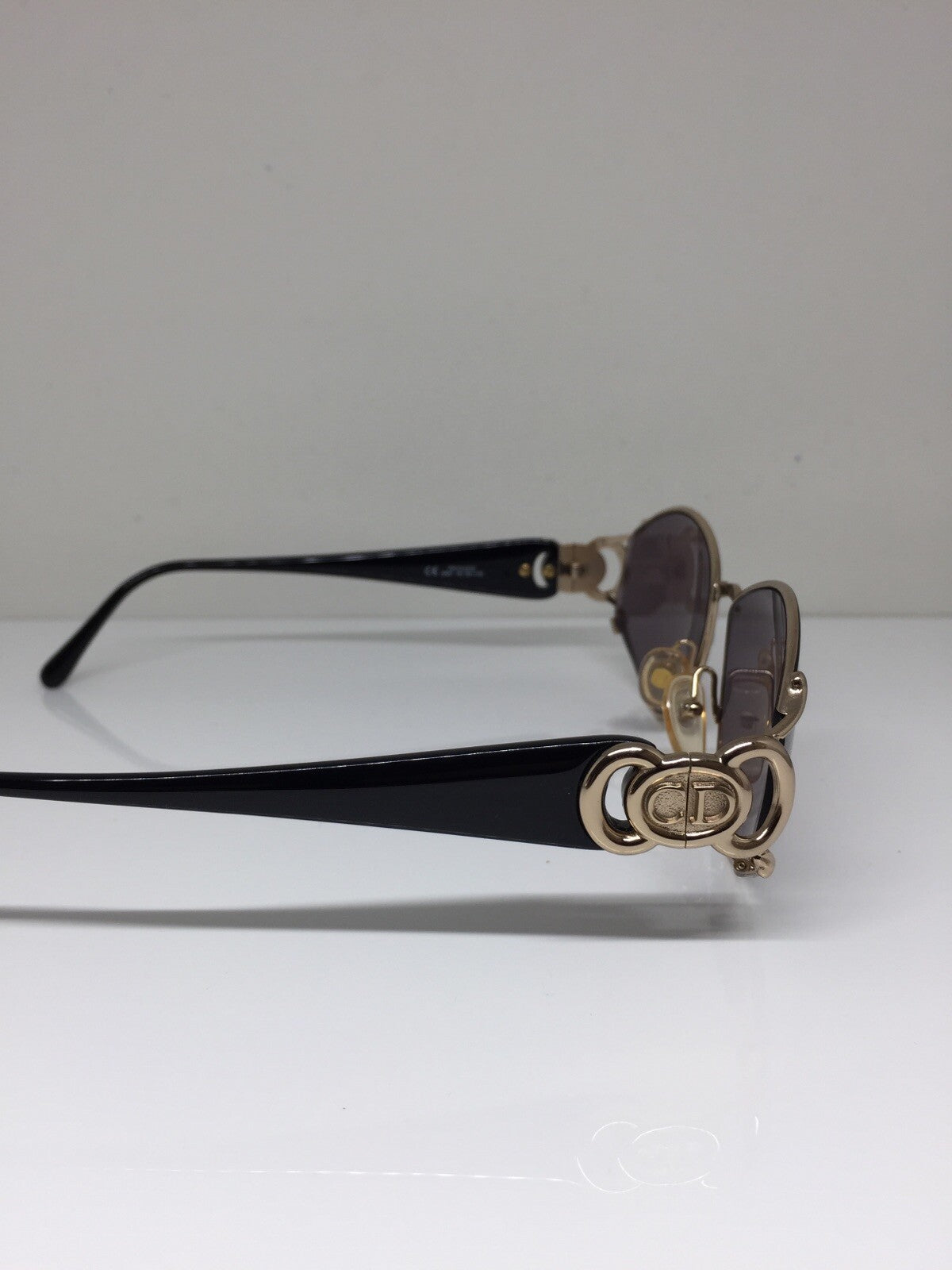 Vintage Christian Dior CD 2844 Gold Sunglasses - Super Vision Optical