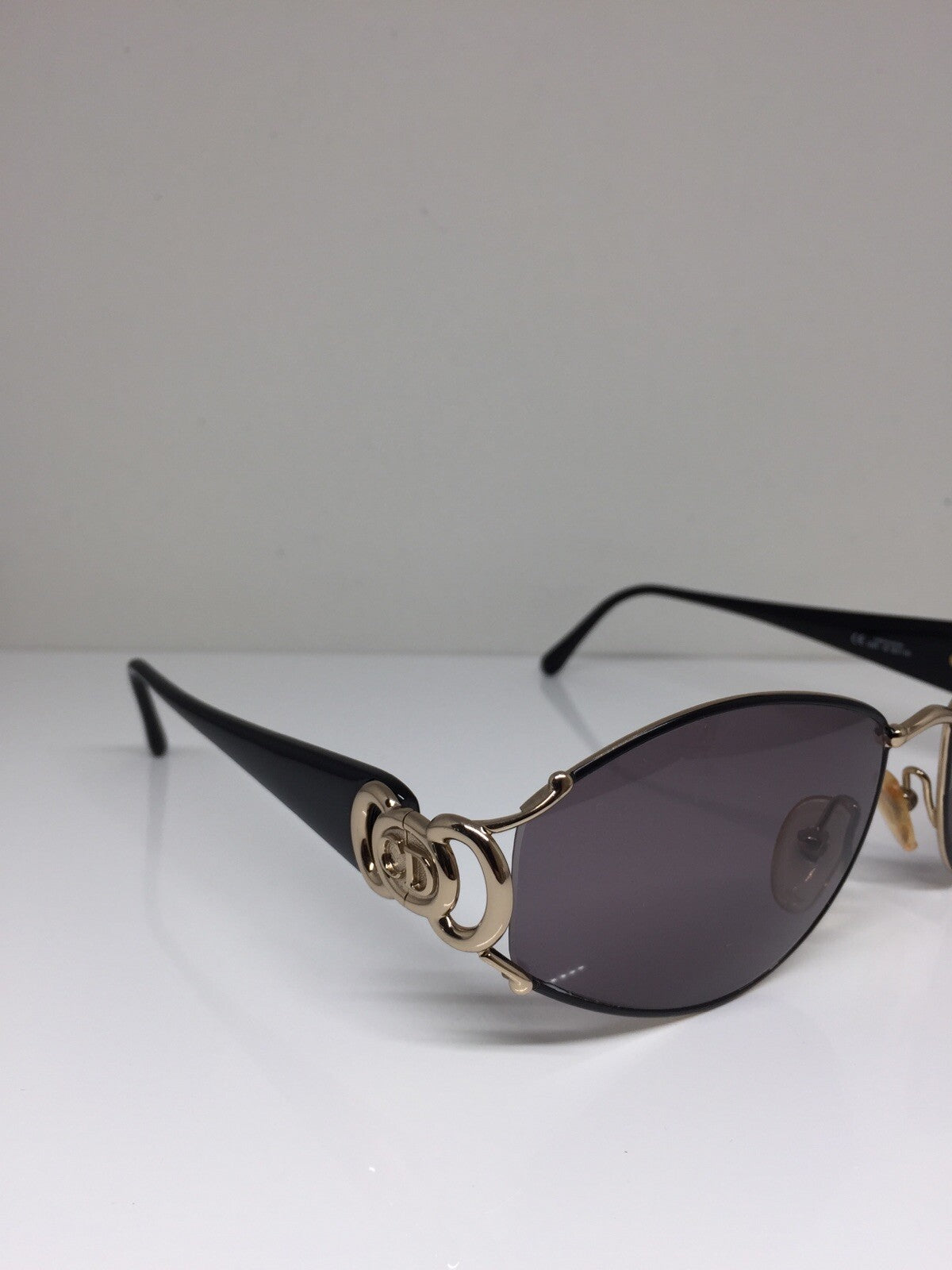 Vintage Christian Dior CD 2844 Gold Sunglasses - Super Vision Optical