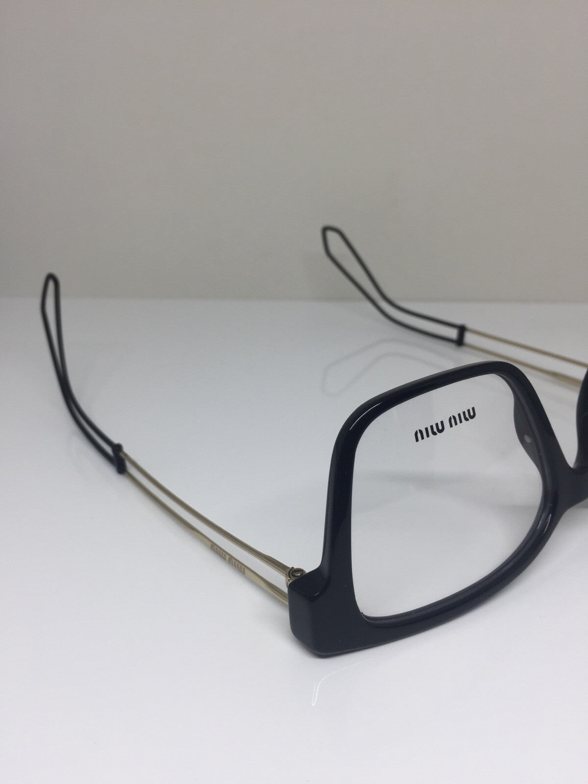 Vintage Miu Miu VMU 02P Gold Eyeglasses - Super Vision Optical