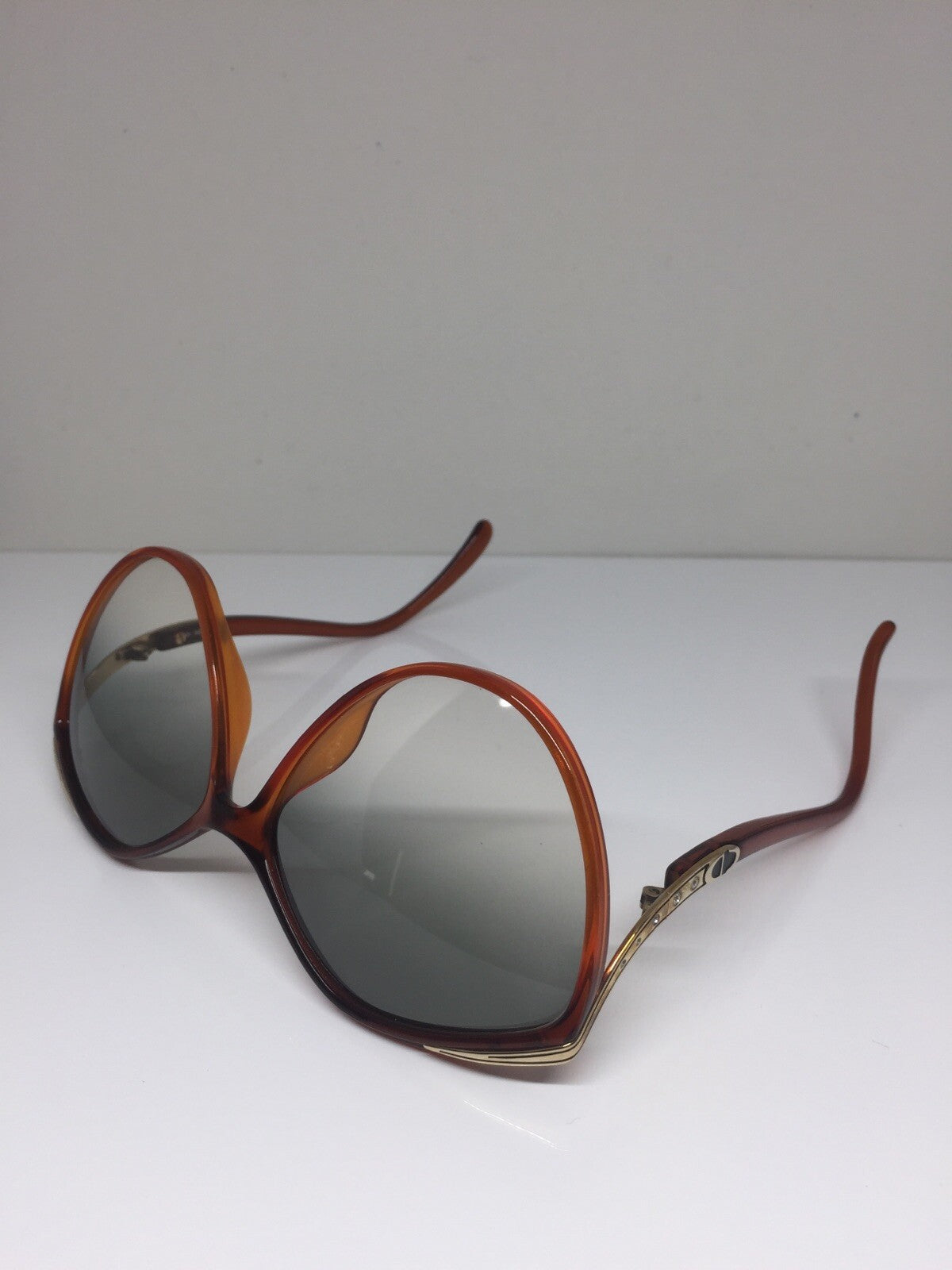 Vintage Christian Dior CD 2280 Gold Sunglasses - Super Vision Optical