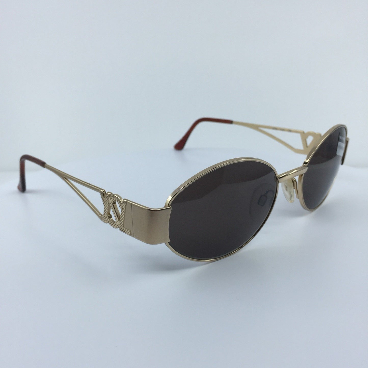 Vintage Saint Laurent YSL 6039 Gold Sunglasses - Super Vision Optical