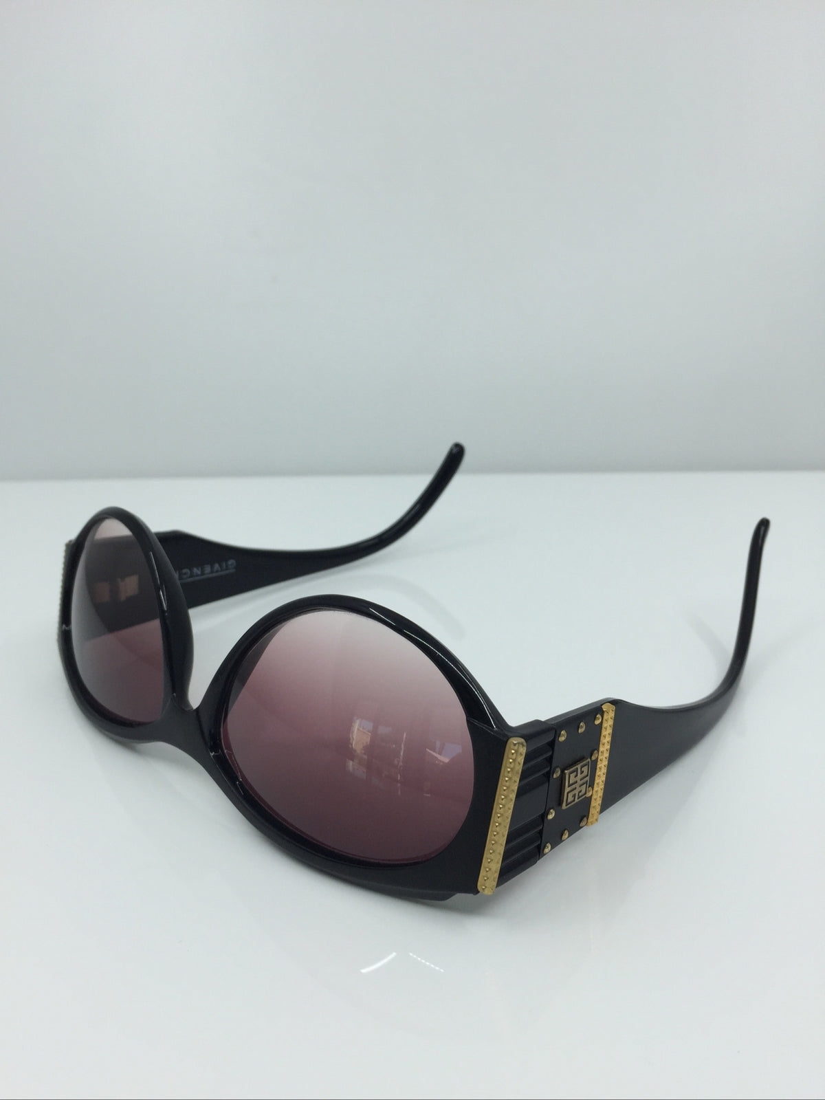 Vintage Givenchy MOD. 2008 Gold Sunglasses - Super Vision Optical