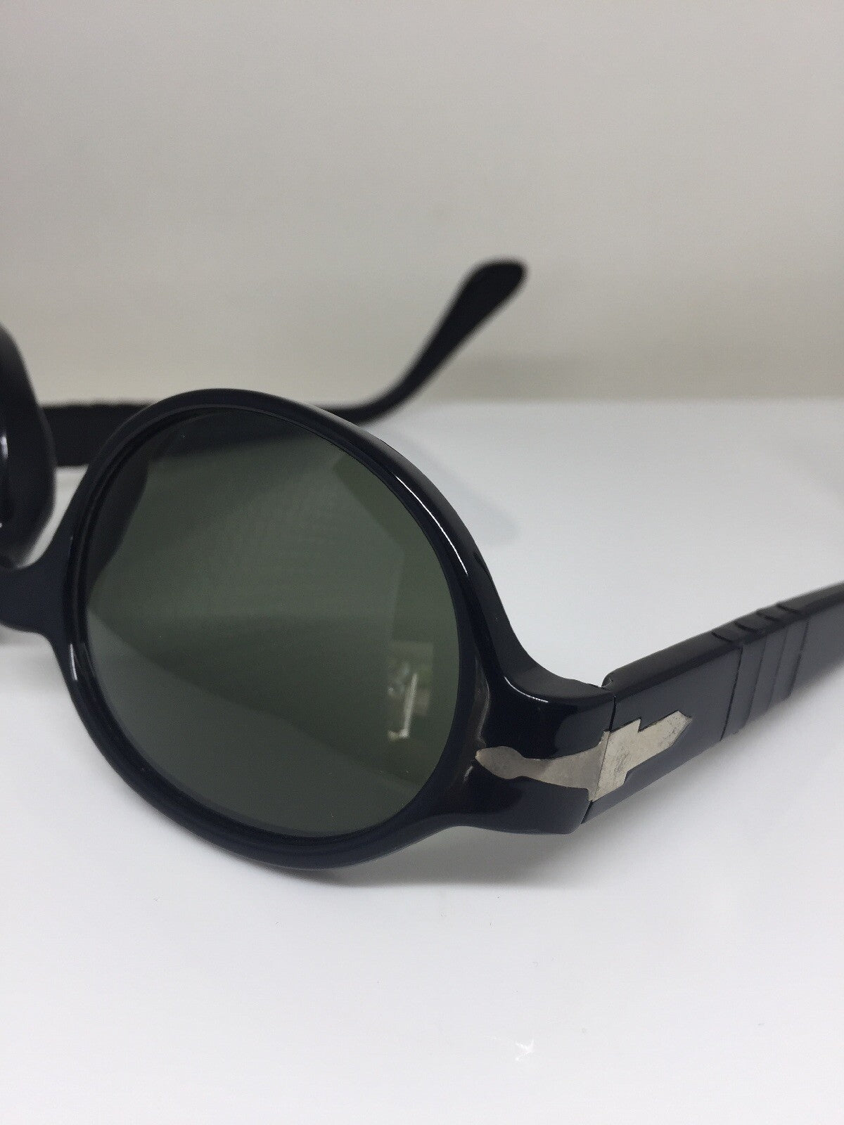 Vintage Persol PE 2526-S Black Sunglasses - Super Vision Optical