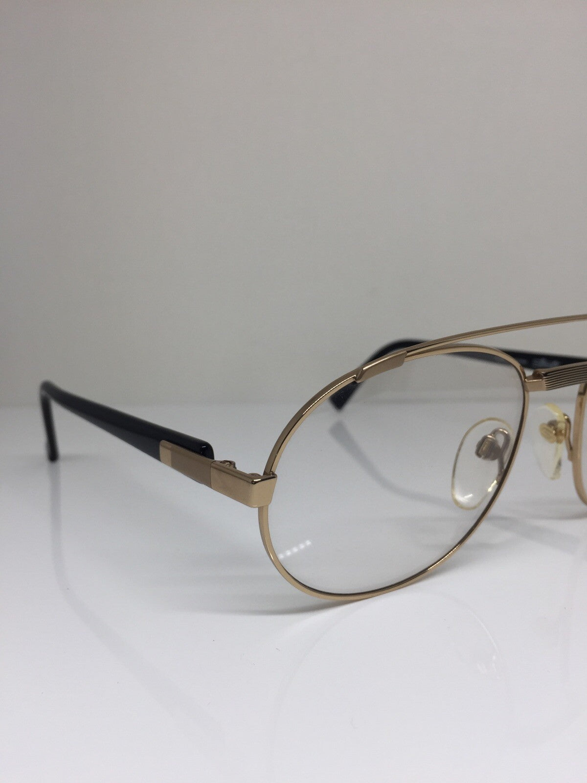 Vintage Silhouette 7110 Gold Sunglasses - Super Vision Optical
