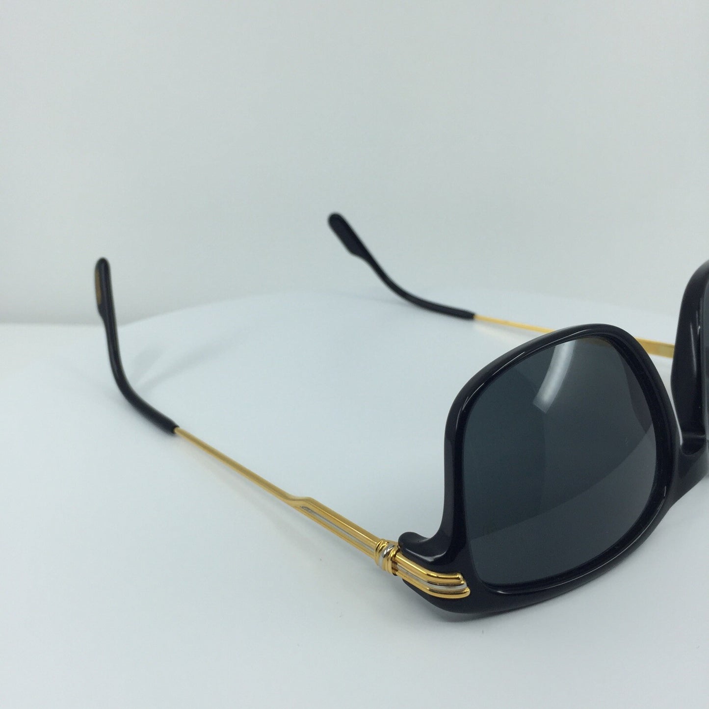 Vintage Cartier T8200189 Black Sunglasses - Super Vision Optical