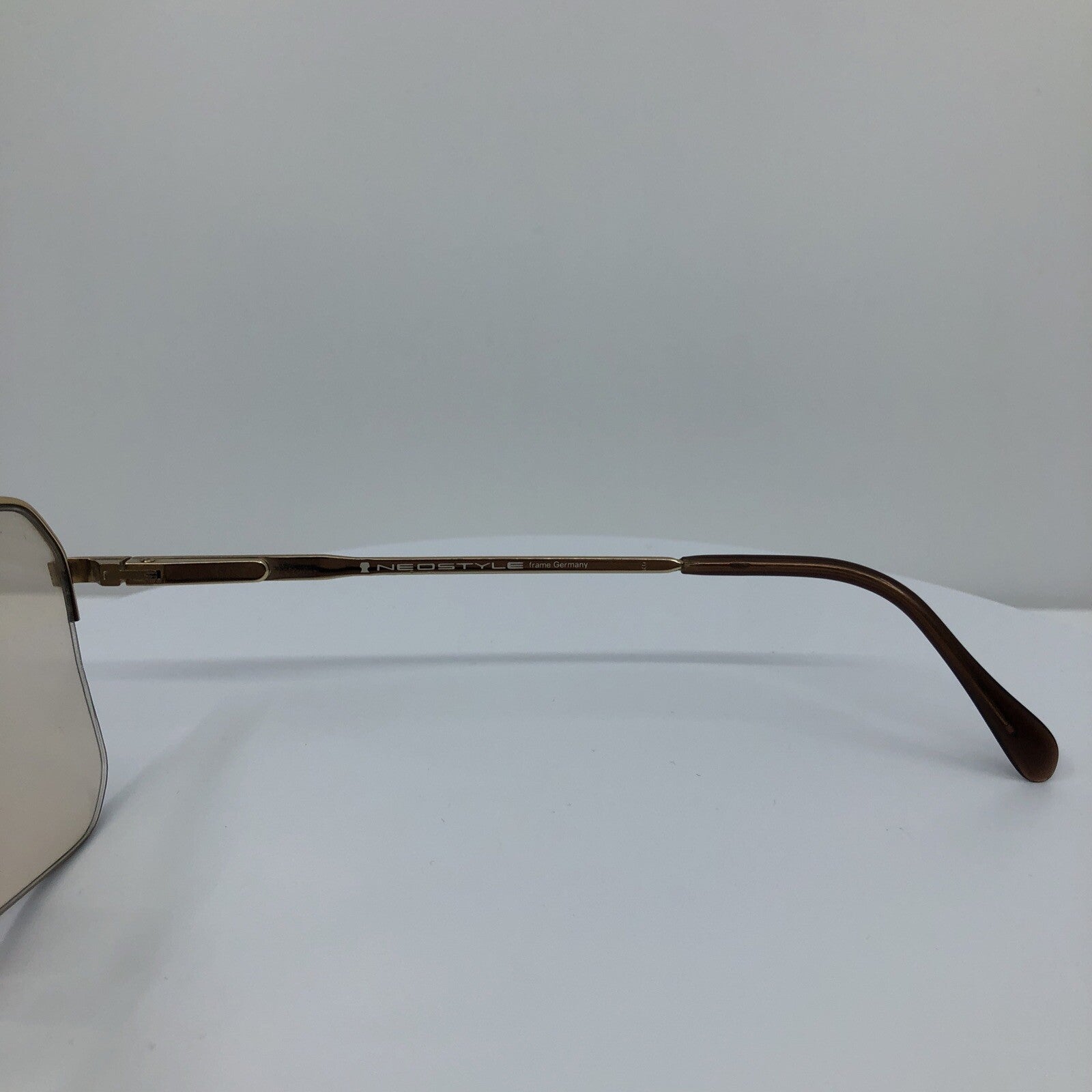 Vintage Neostyle Academic 370/953 Gold Sunglasses - Super Vision Optical