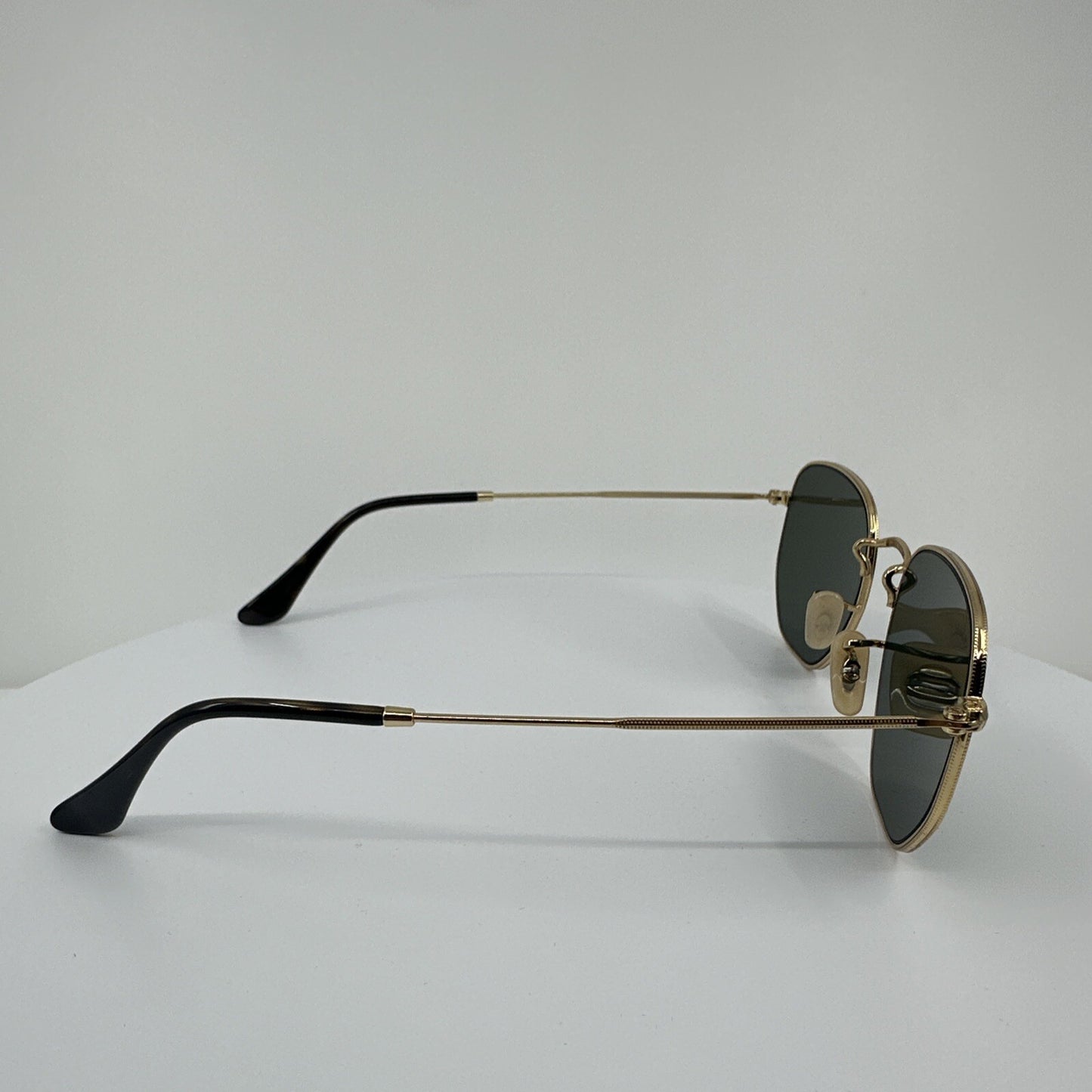 Vintage Ray-Ban RB3548N 001 51-21 Gold Sunglasses - Super Vision Optical