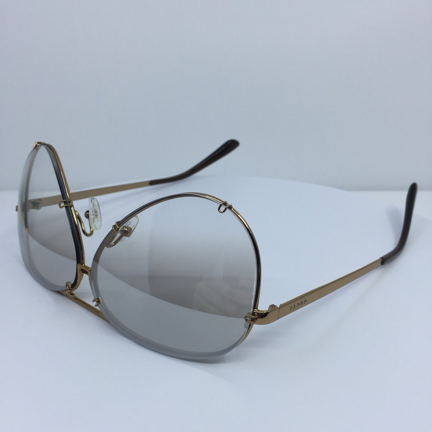 Vintage Gucci GG 1687/S Gold Sunglasses - Super Vision Optical