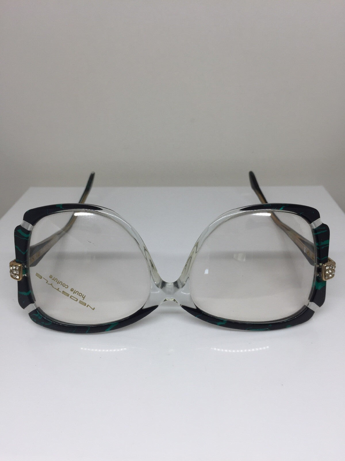 Vintage Neostyle HAUTE COUTURE BEAUTY 53/484 Gold Sunglasses - Super Vision Optical
