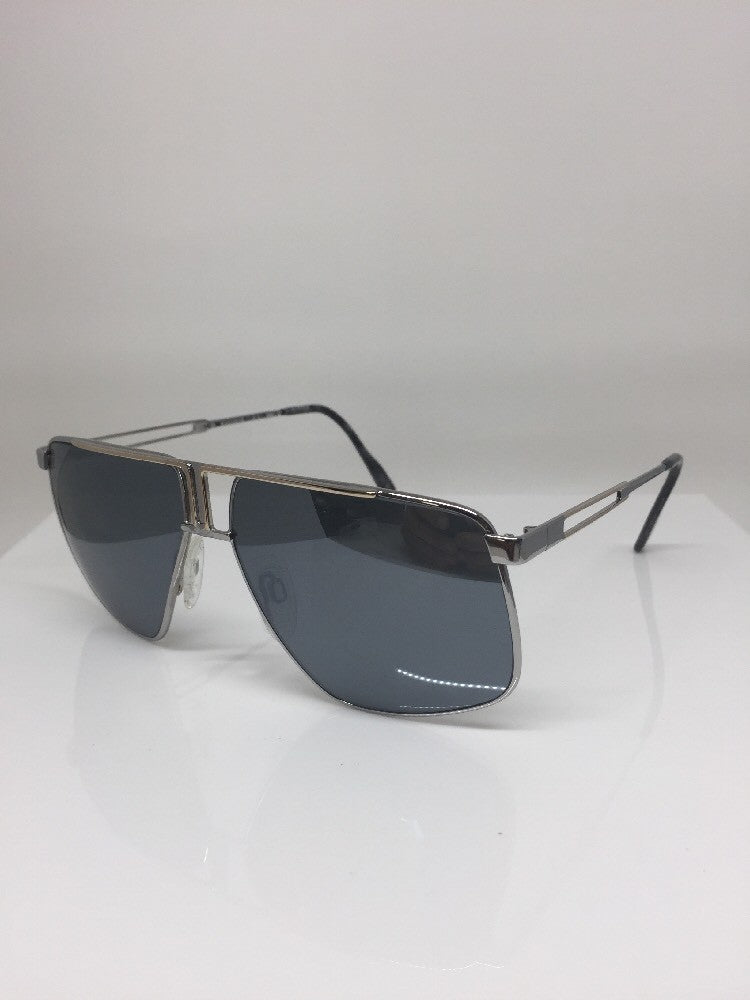 Vintage Ventura 7000 Gold Sunglasses - Super Vision Optical