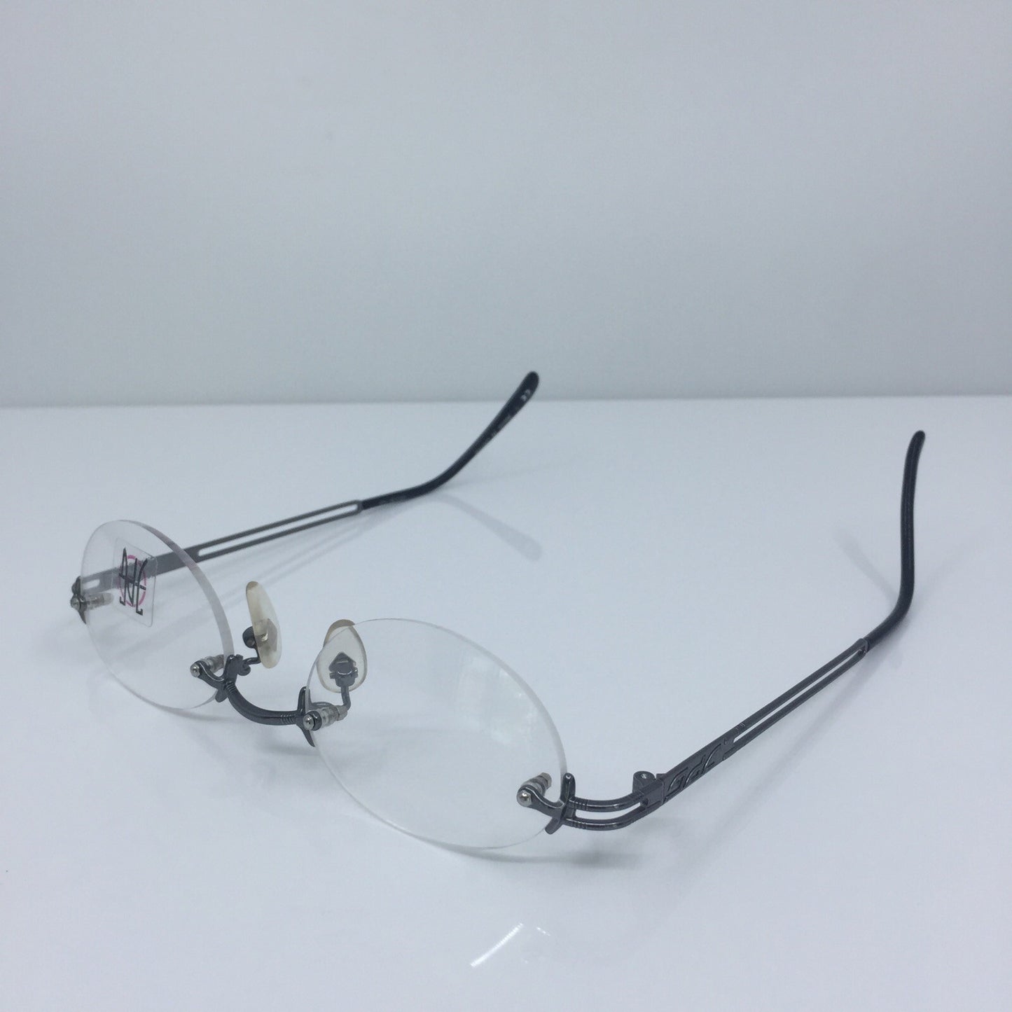 Vintage Jean Paul Gaultier JPG 57-7101 Gunmetal Sunglasses - Super Vision Optical