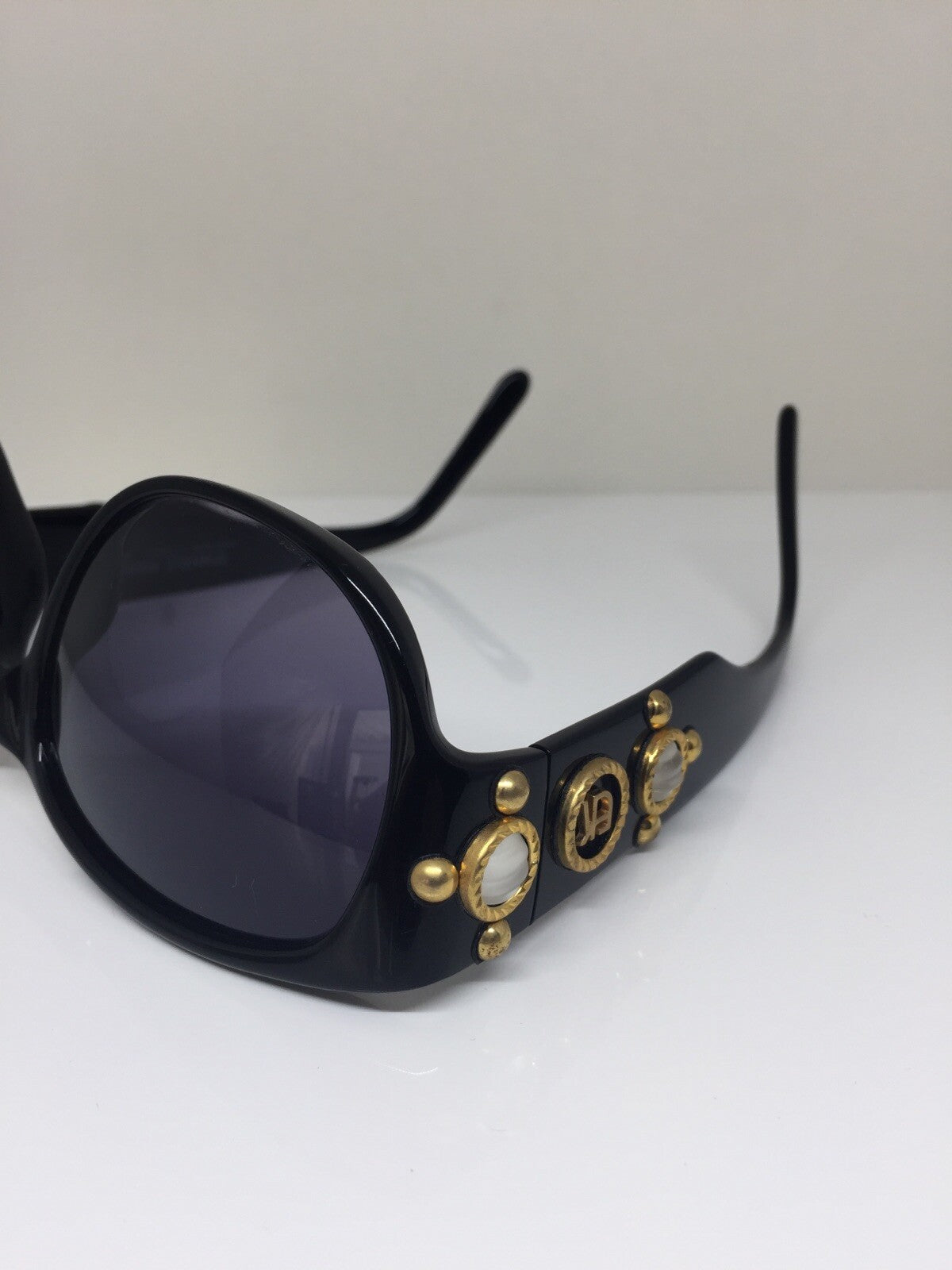 Vintage Emmanuelle Khanh EMMANUELLE KHANH PARIS EK 2021 Gold Sunglasses - Super Vision Optical