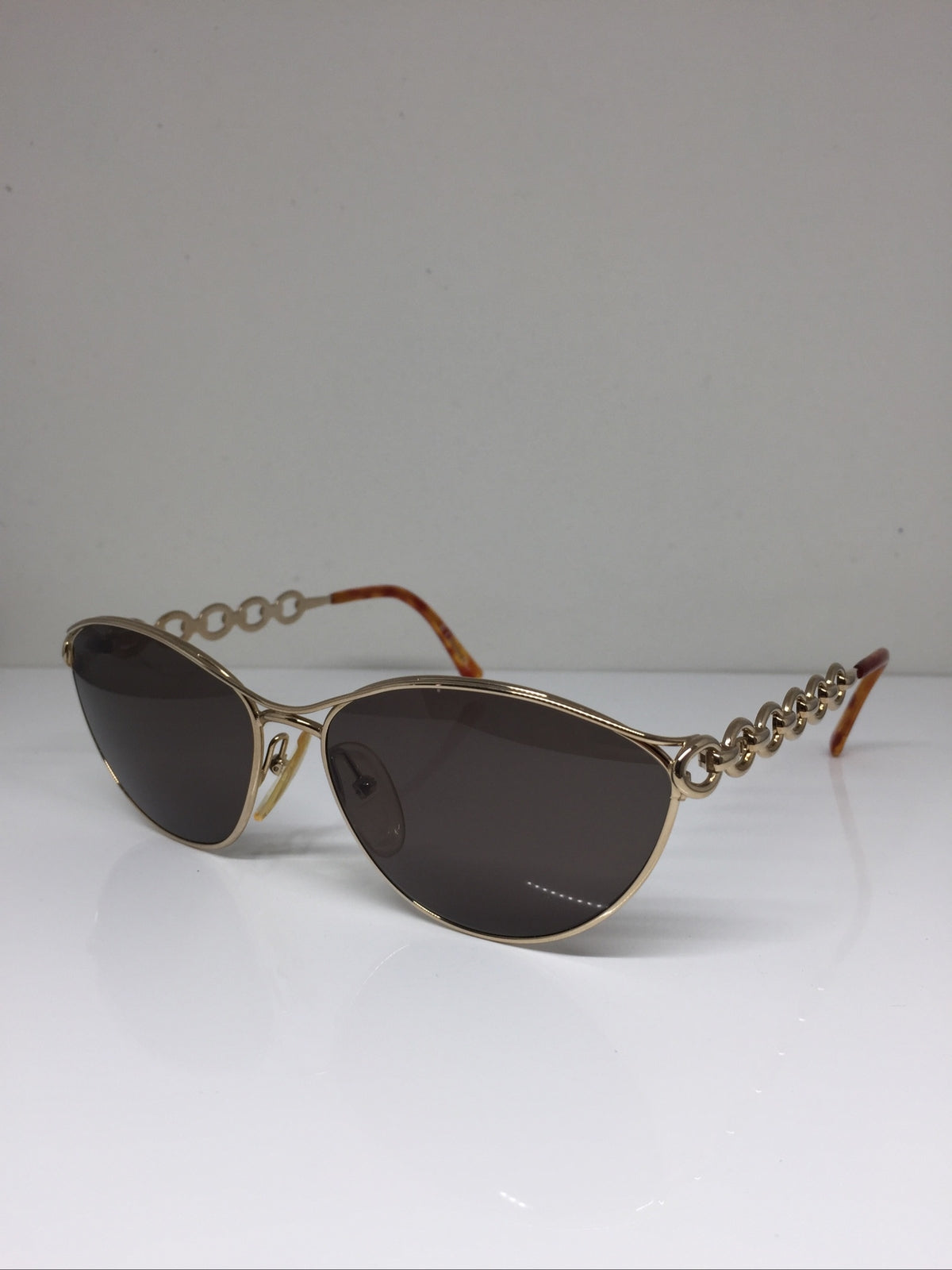 Vintage Christian Dior CD 2843 Gold Sunglasses - Super Vision Optical
