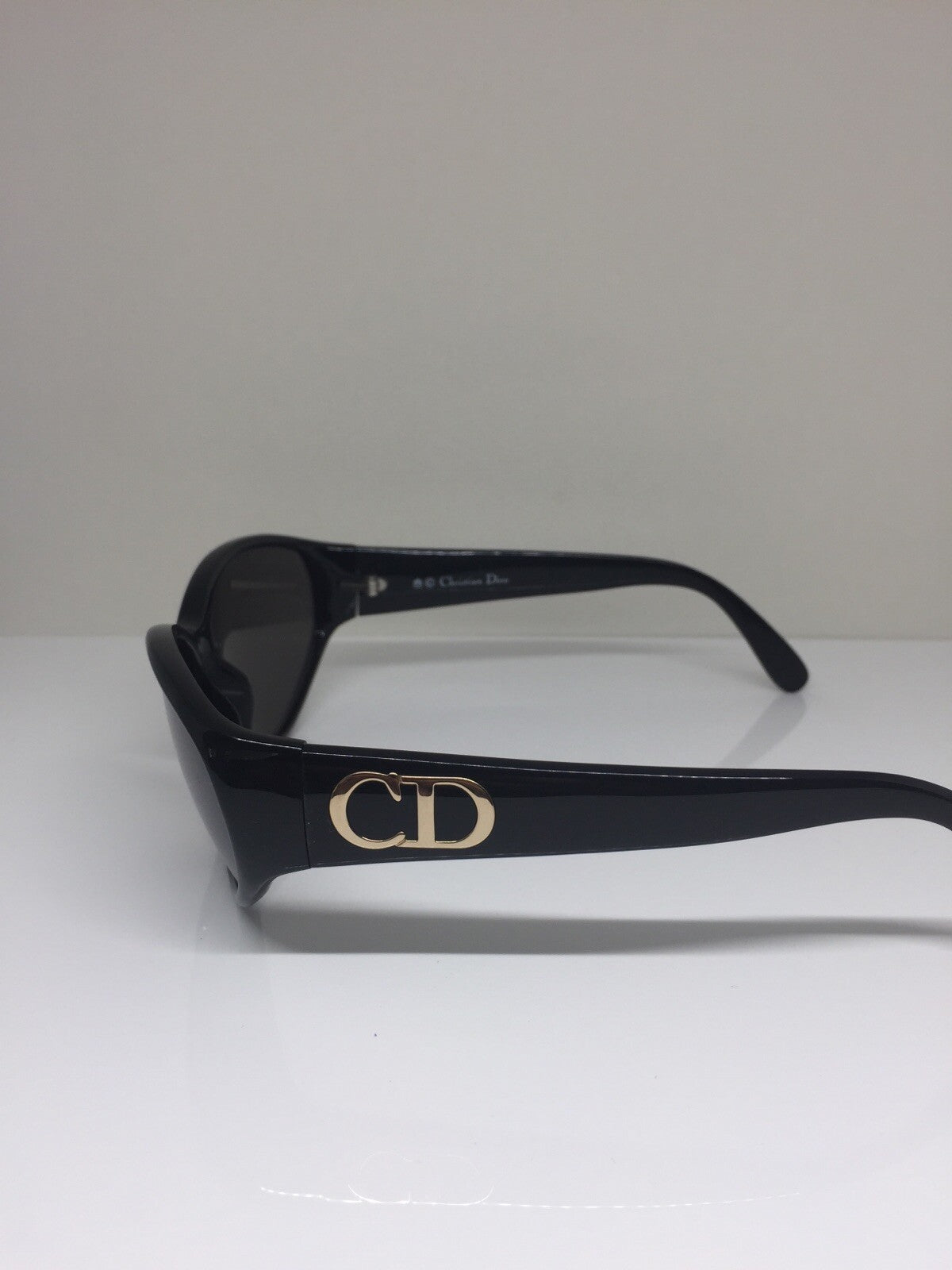 Vintage Christian Dior CD 2931 Gold Sunglasses - Super Vision Optical