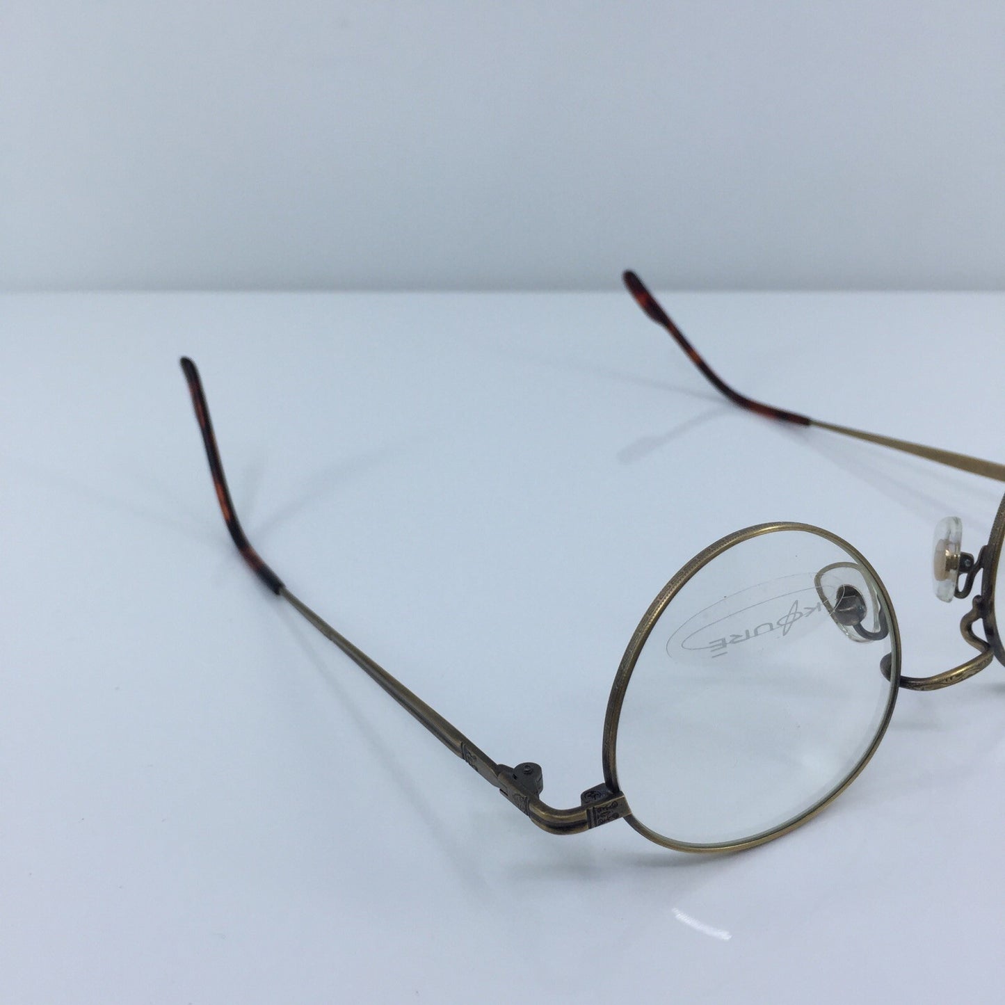 Vintage Koure KR 8150 Gold Eyeglasses - Super Vision Optical