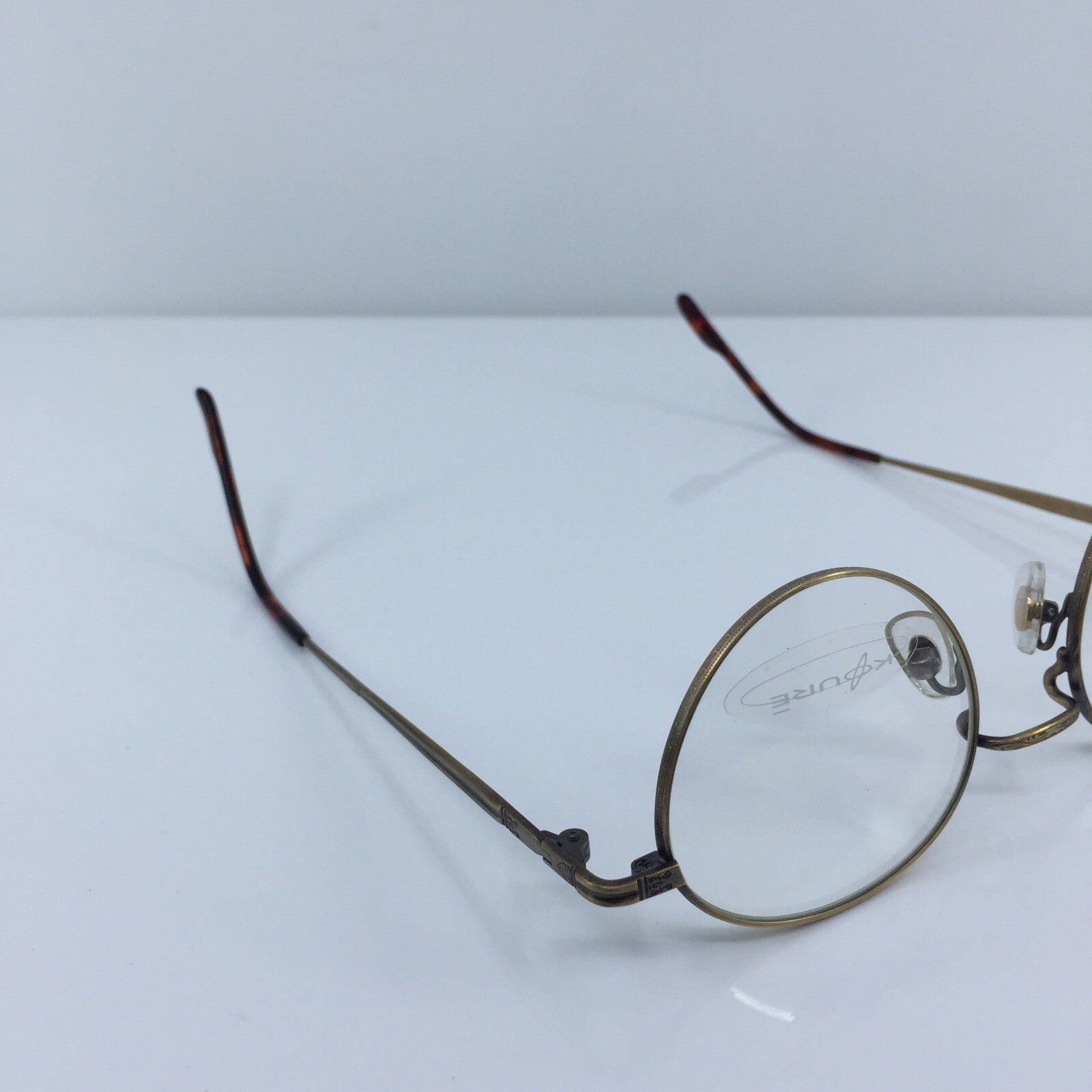 Vintage Koure KR 8150 Gold Eyeglasses - Super Vision Optical