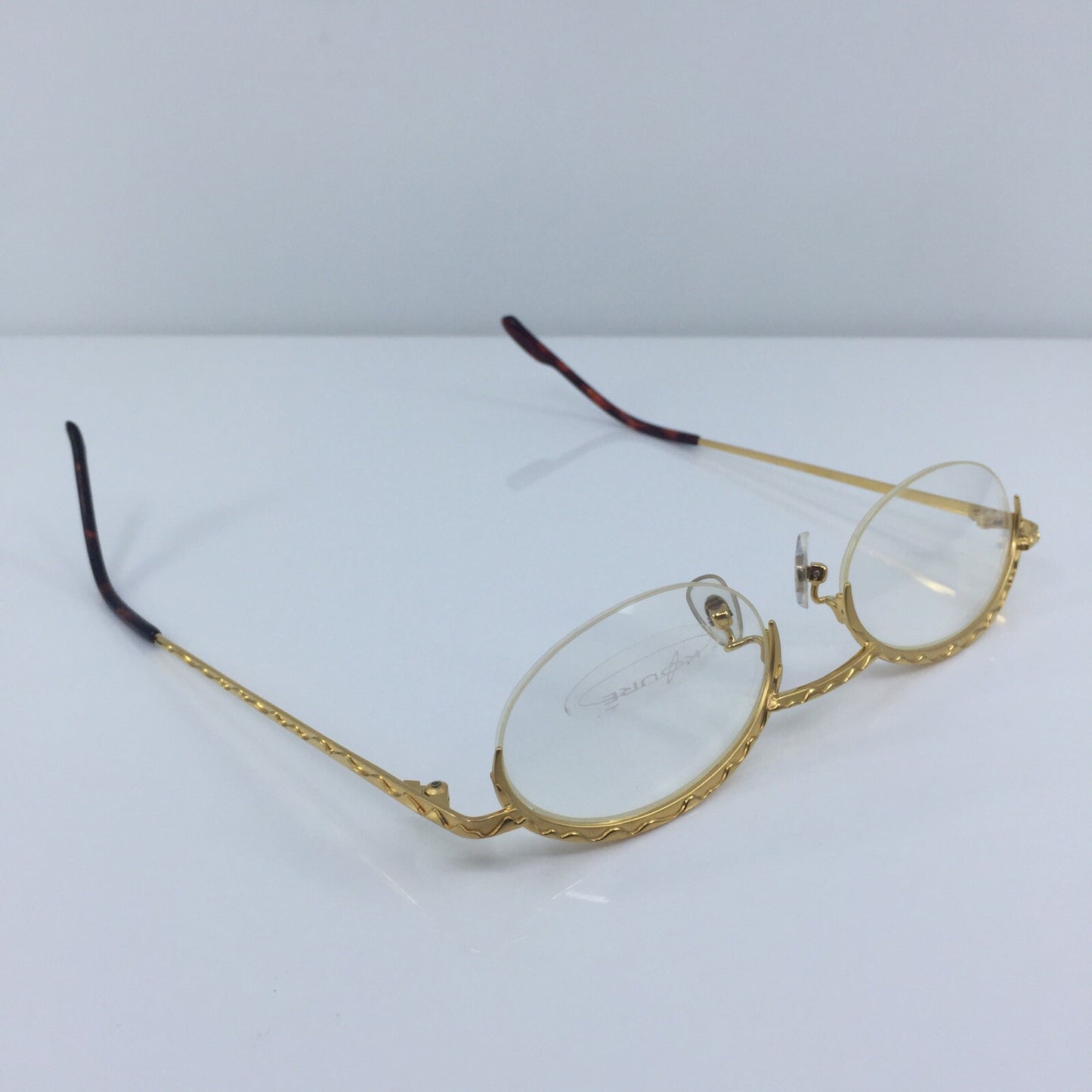 Vintage Koure KR 8115 Gold Eyeglasses - Super Vision Optical