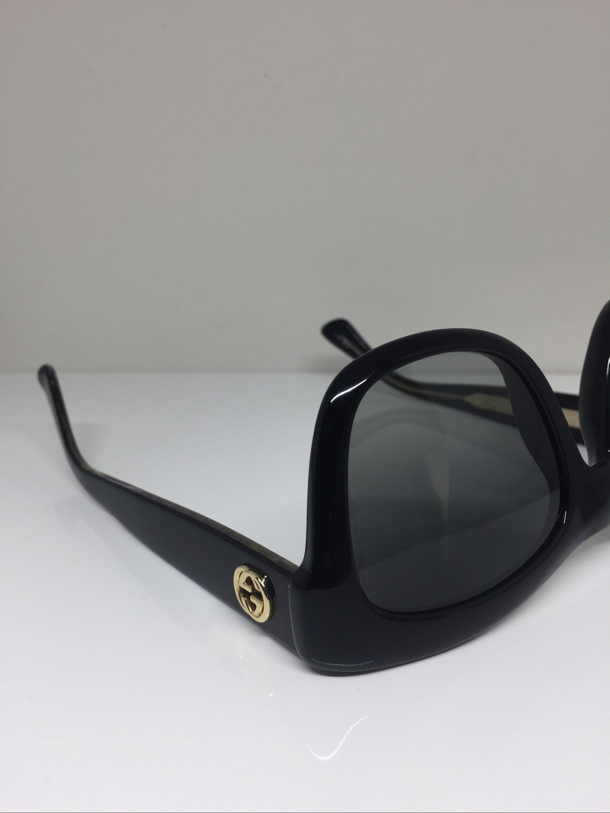 Vintage Gucci GG 3827/S Black Sunglasses - Super Vision Optical