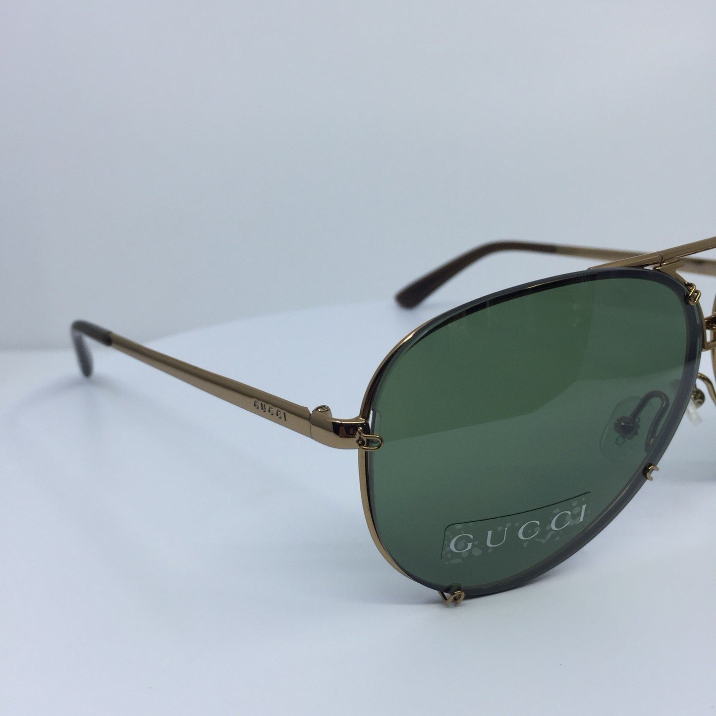 Vintage Gucci GG 1687/S Gold Sunglasses - Super Vision Optical