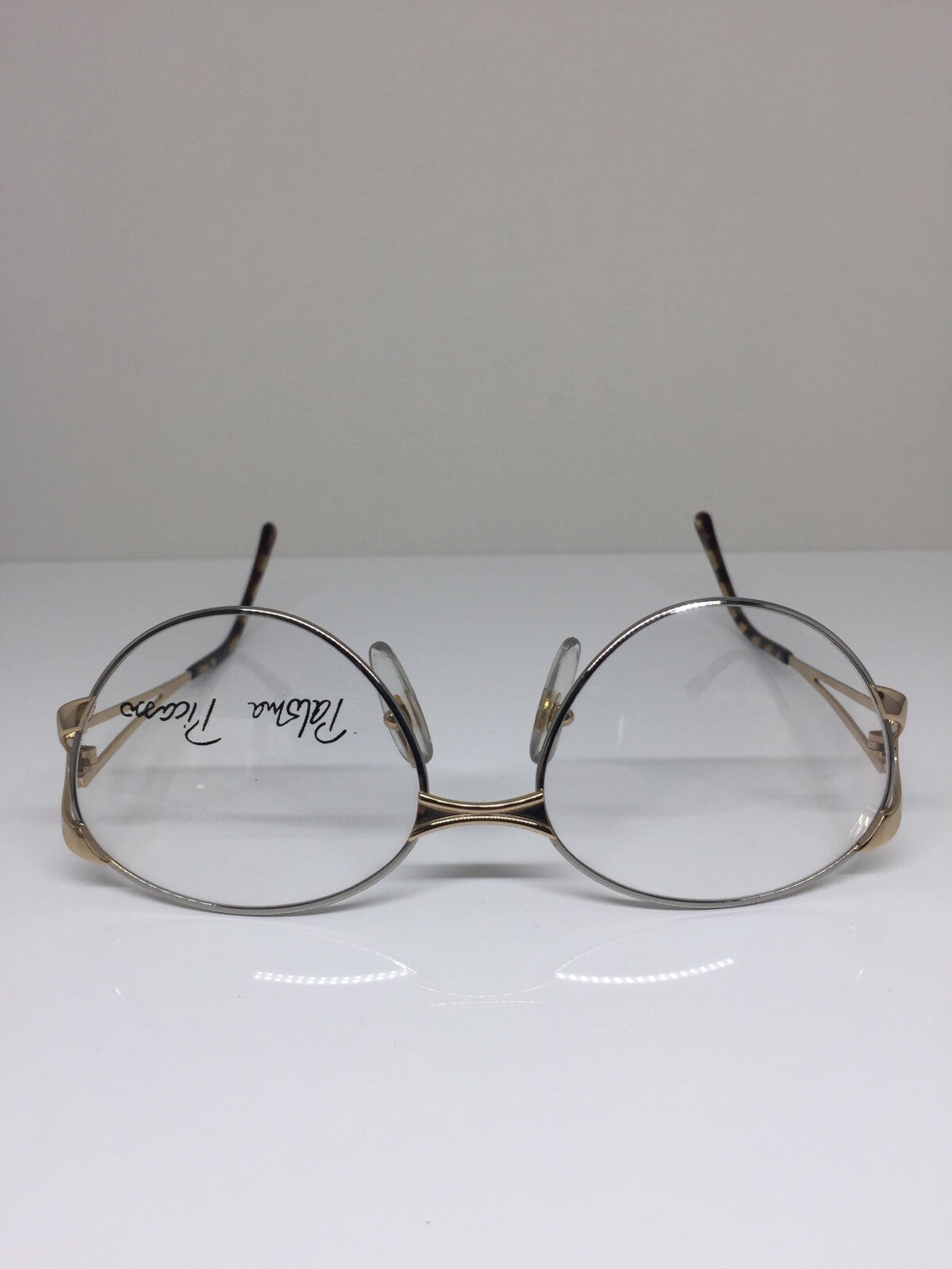 Vintage Paloma Picasso PALOMA PICASSO 3825 Gold Sunglasses - Super Vision Optical