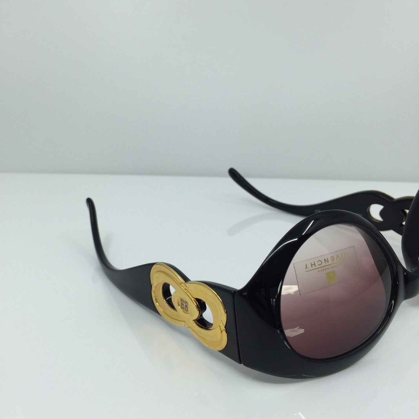 Vintage Givenchy MOD. 2015 Gold Sunglasses - Super Vision Optical