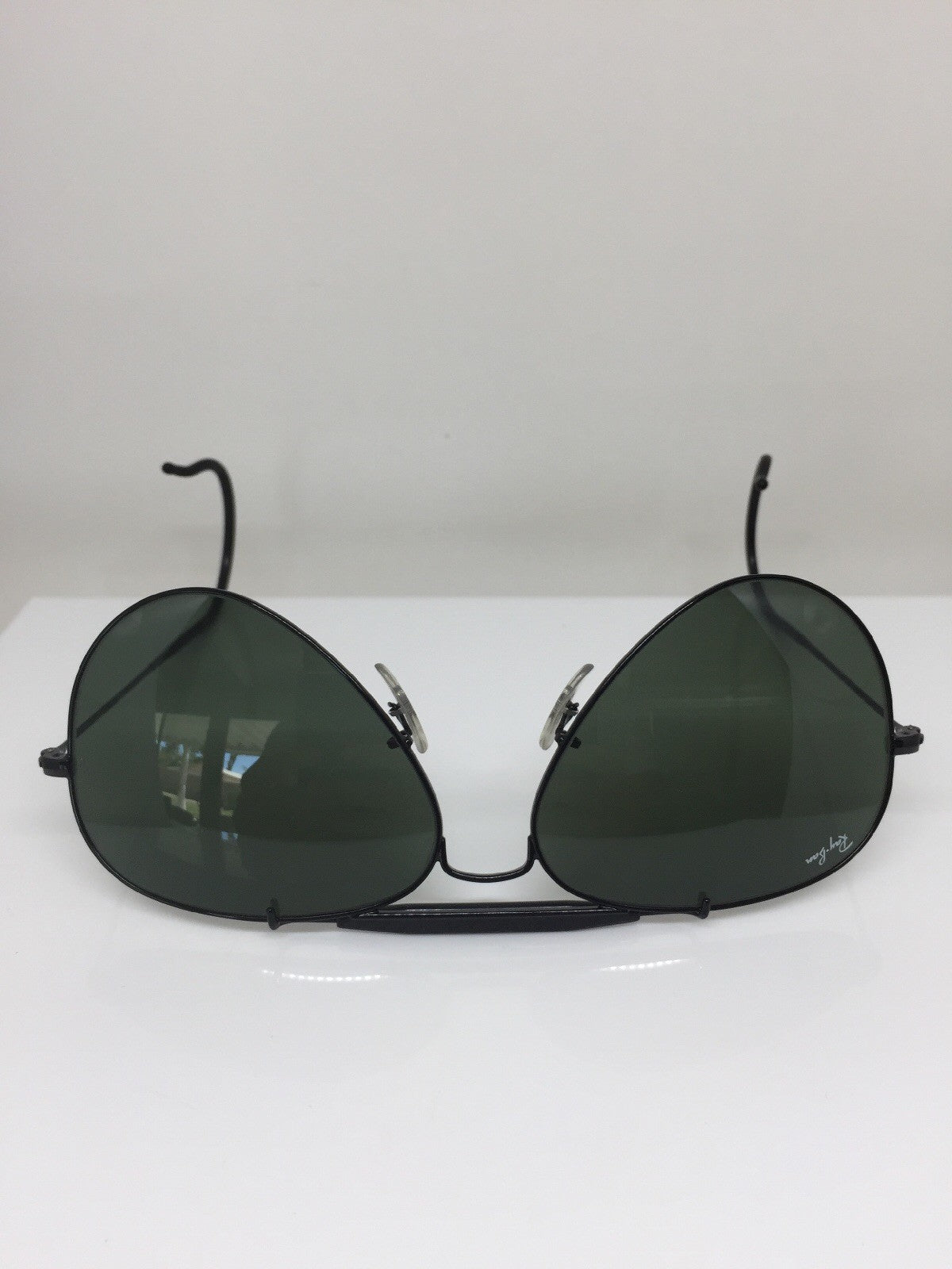 Vintage Ray-Ban RB3030 L9500 58-14 Gold Sunglasses - Super Vision Optical