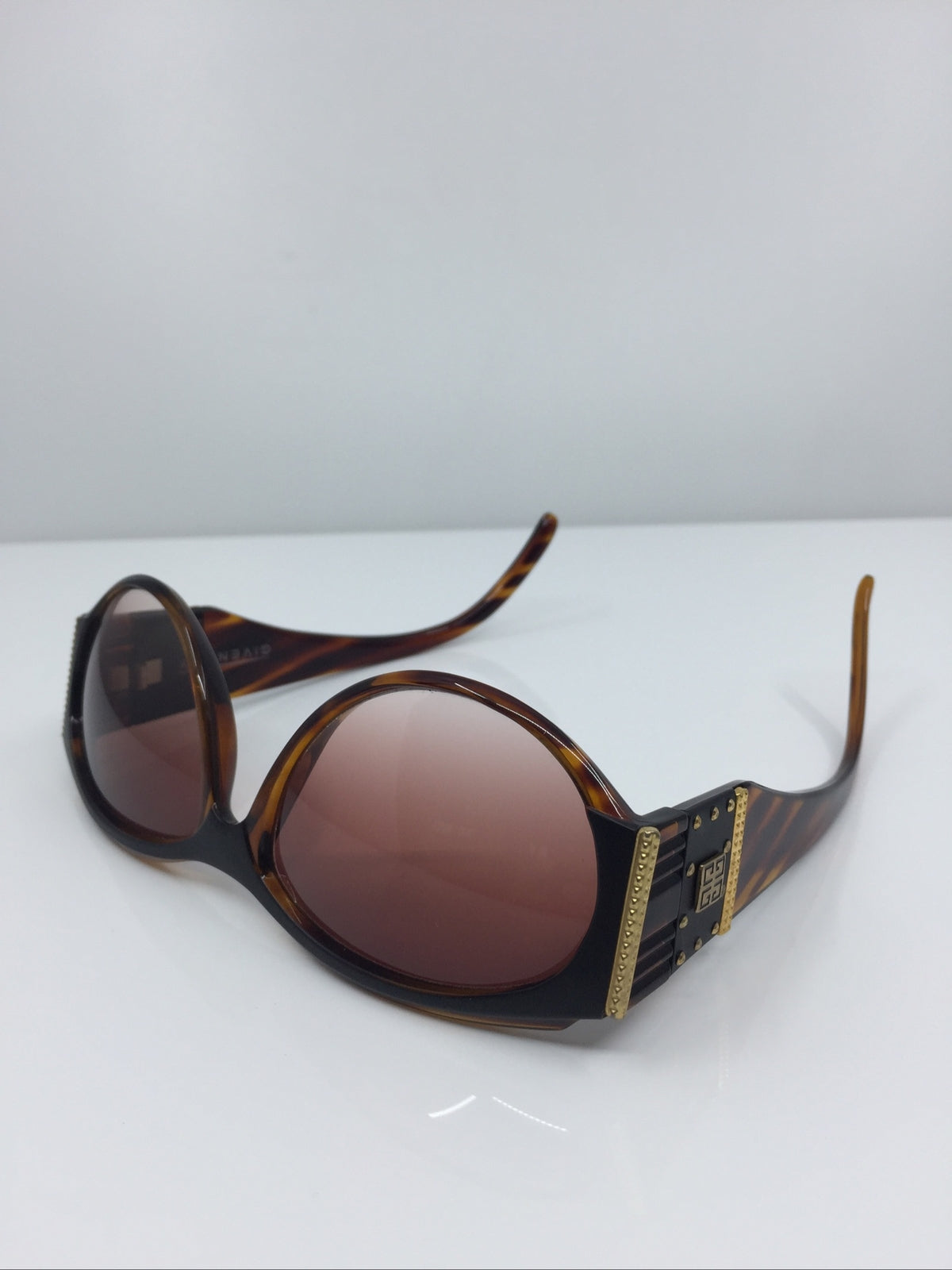 Vintage Givenchy MOD. 2008 Tortoise Sunglasses - Super Vision Optical
