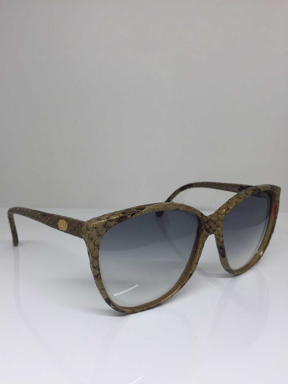 Vintage Charles Jourdan CHARLES JOURDAN 8506 Gold Sunglasses - Super Vision Optical