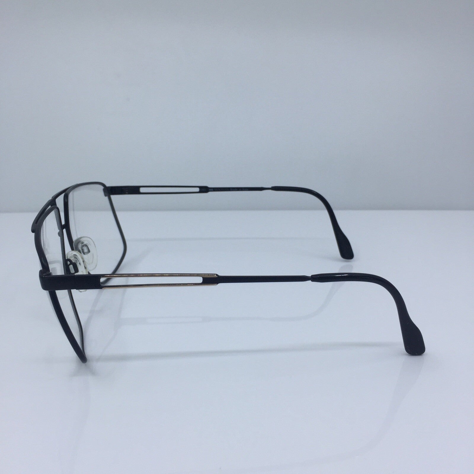 Vintage Ventura 7000 Gold Sunglasses - Super Vision Optical