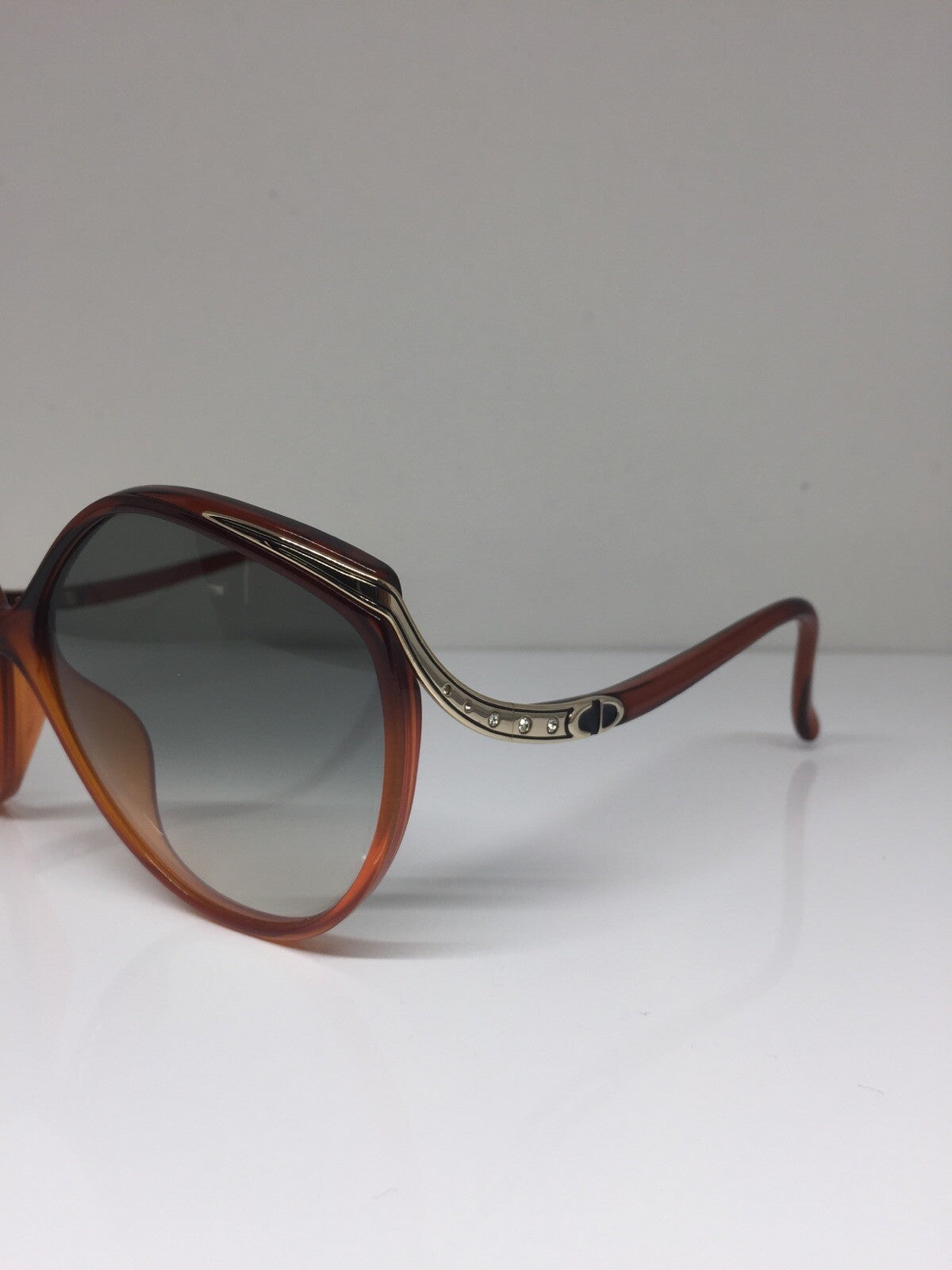 Vintage Christian Dior CD 2280 Gold Sunglasses - Super Vision Optical