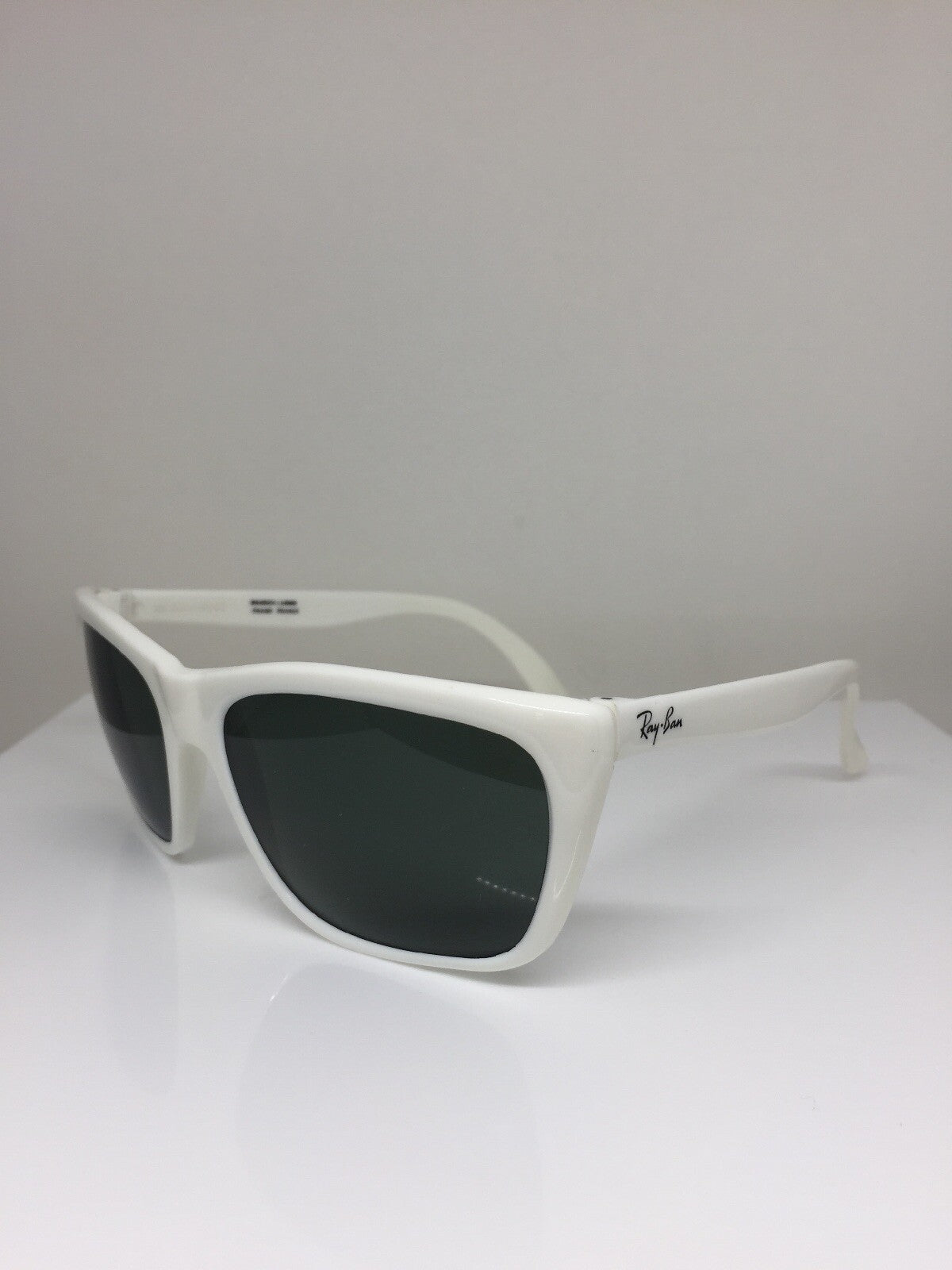 Vintage Ray-Ban CATS 3000 White Sunglasses - Super Vision Optical