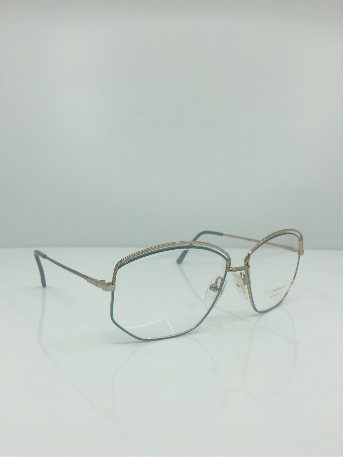 Vintage Saint Laurent YSL 410 Gold Sunglasses - Super Vision Optical