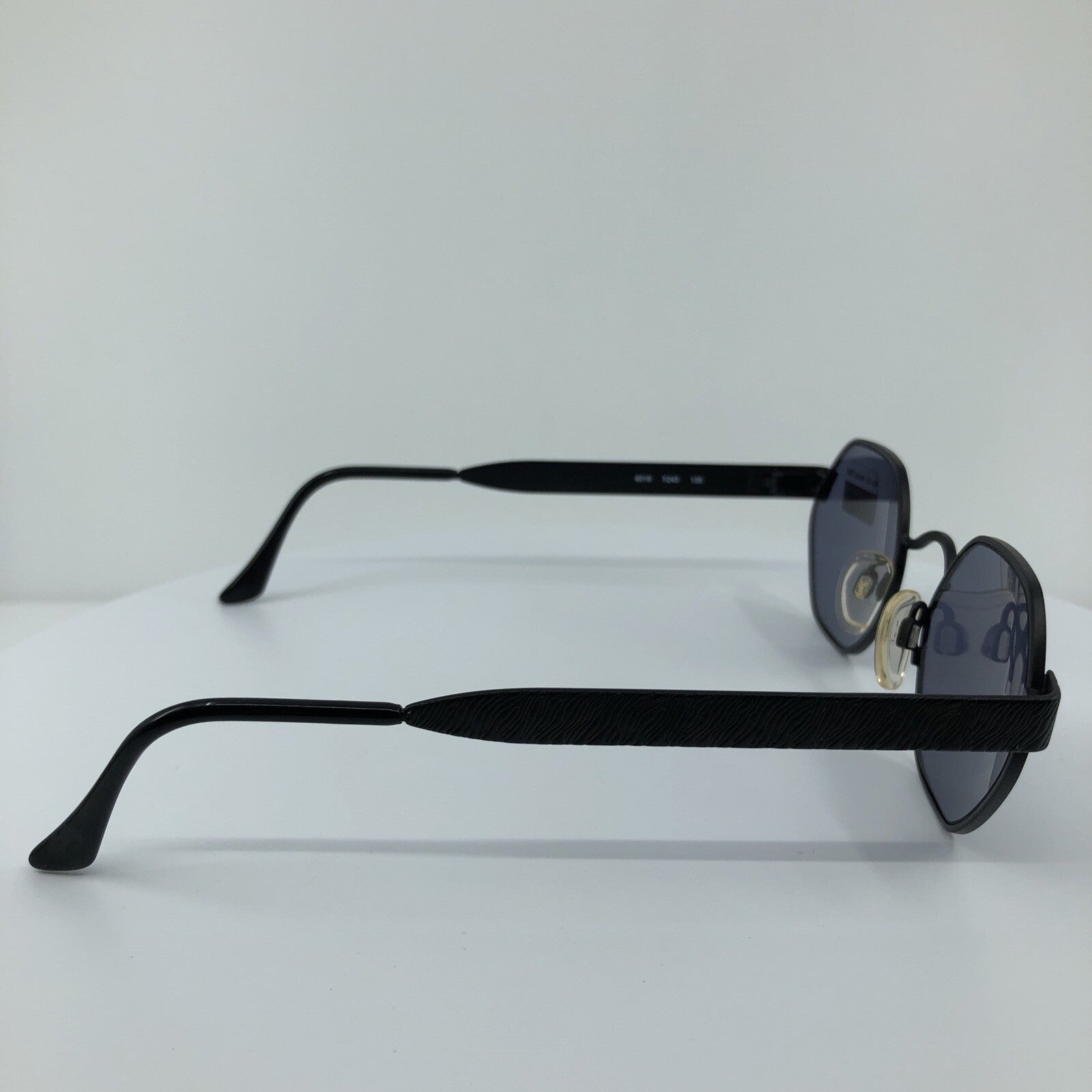 Vintage Saint Laurent YSL 6019 Gold Sunglasses - Super Vision Optical