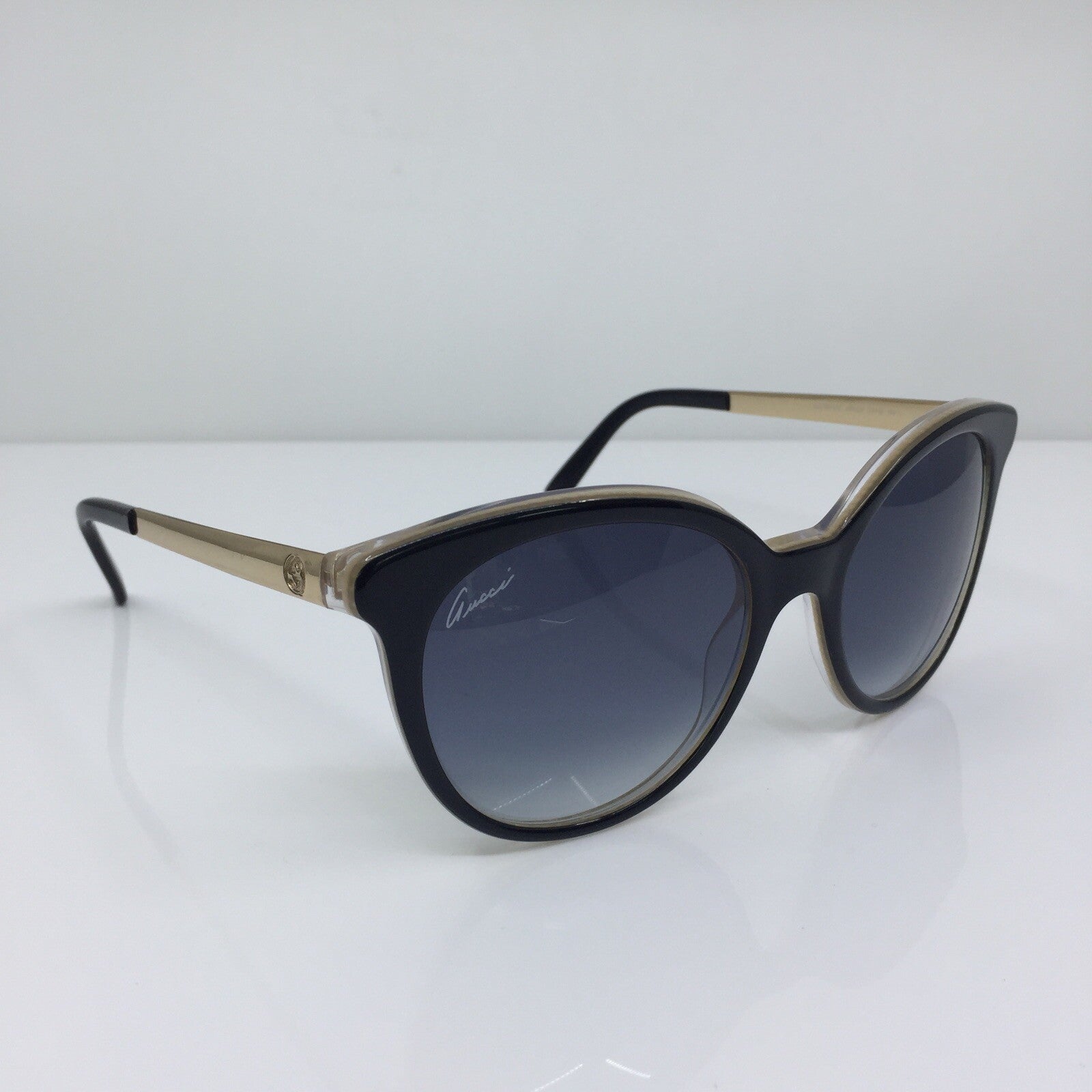 Vintage Gucci GG 3674/S Gold Sunglasses - Super Vision Optical