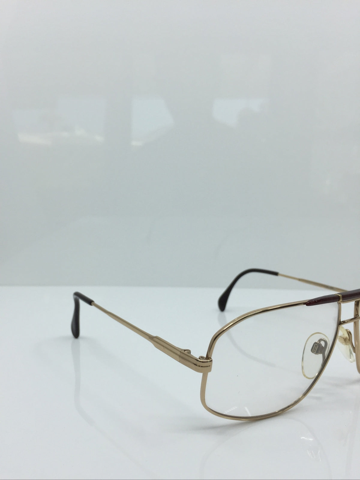 Vintage Silhouette 7100 Gold Sunglasses - Super Vision Optical