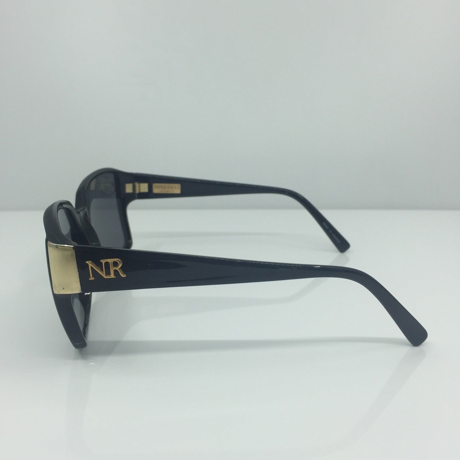 Vintage Nina Ricci NINA RICCI NR 3005 Black Sunglasses - Super Vision Optical