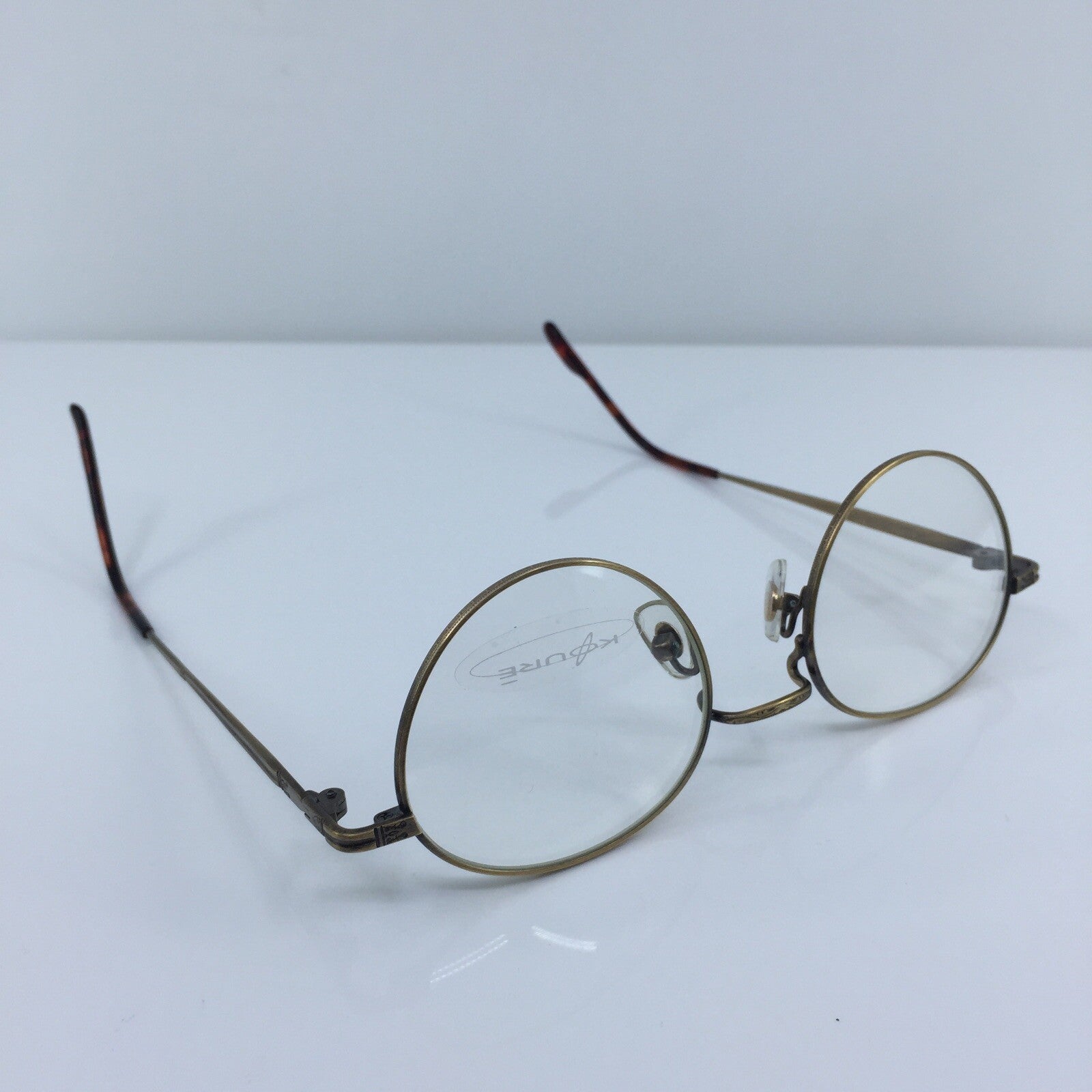 Vintage Koure KR 8150 Gold Eyeglasses - Super Vision Optical