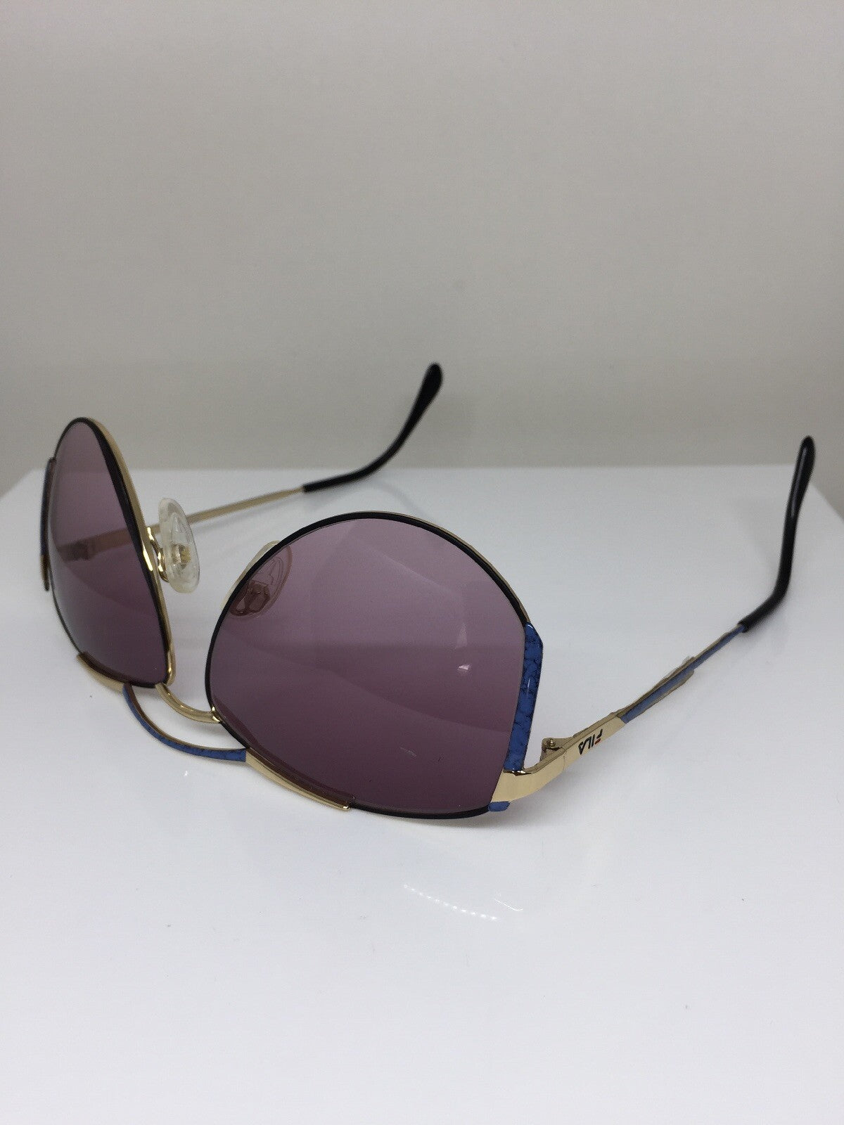 Vintage Fila Sport FILA 8805 Gold Sunglasses - Super Vision Optical