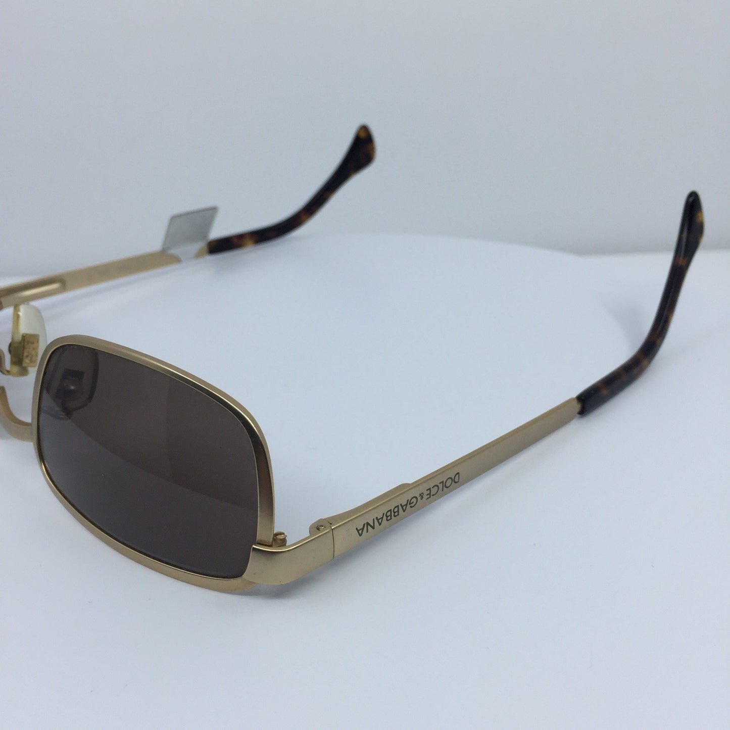 Vintage Dolce & Gabbana DG 320/S Gold Sunglasses - Super Vision Optical