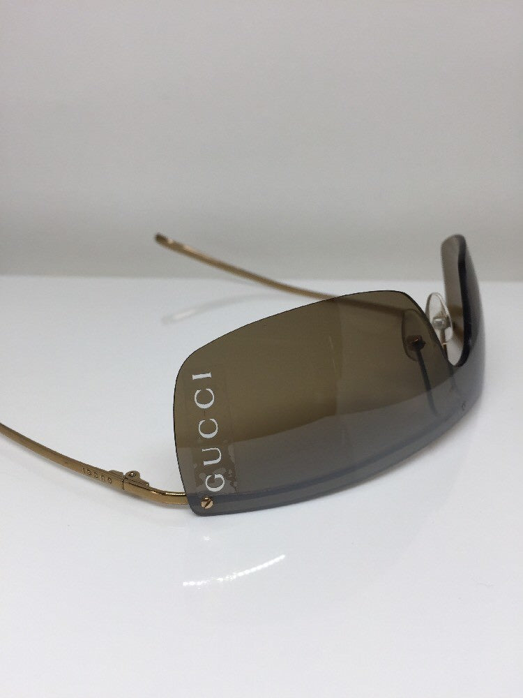 Vintage Gucci GG 2681/S Gold Sunglasses - Super Vision Optical