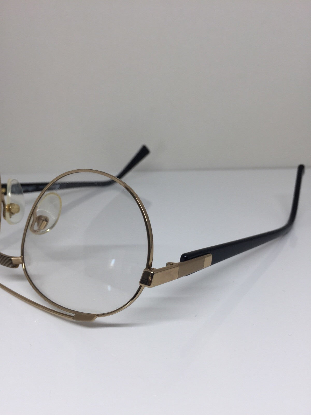 Vintage Silhouette 7110 Gold Sunglasses - Super Vision Optical
