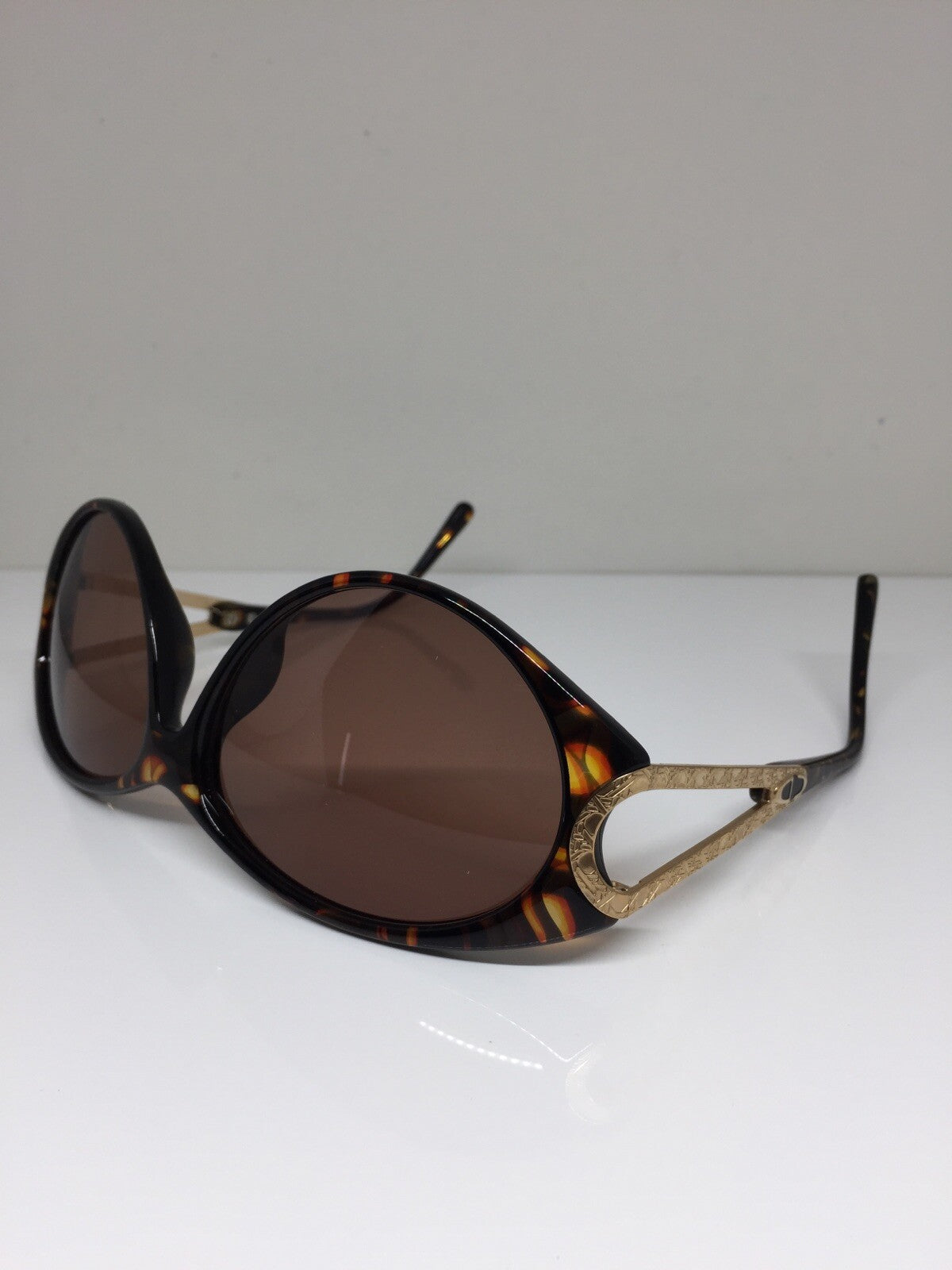 Vintage Christian Dior CD 2763 Tortoise Sunglasses - Super Vision Optical