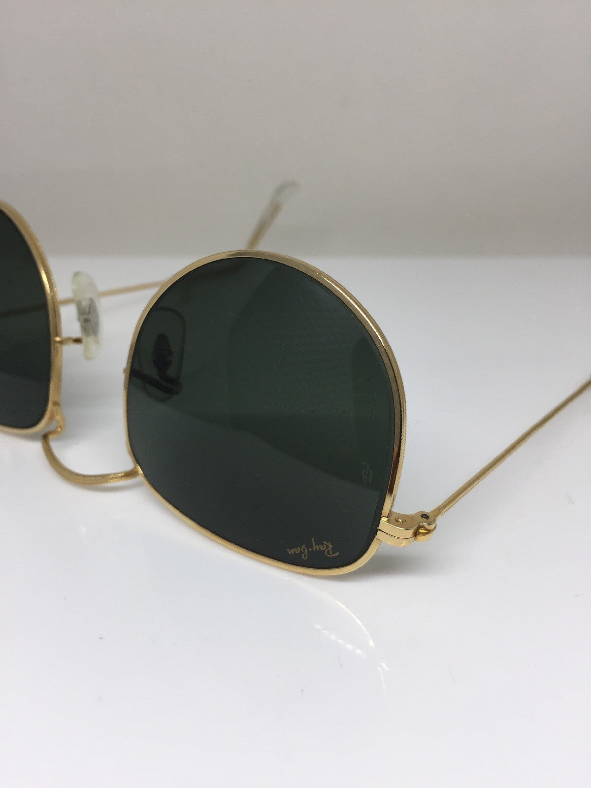 Vintage Ray-Ban W0978 Gold Sunglasses - Super Vision Optical